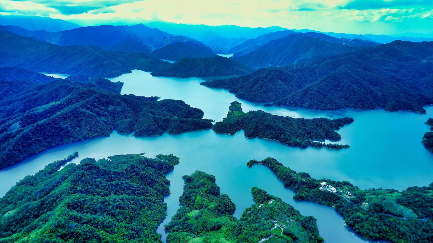 Luftaufnahme des Tausend-Insel-Sees foto