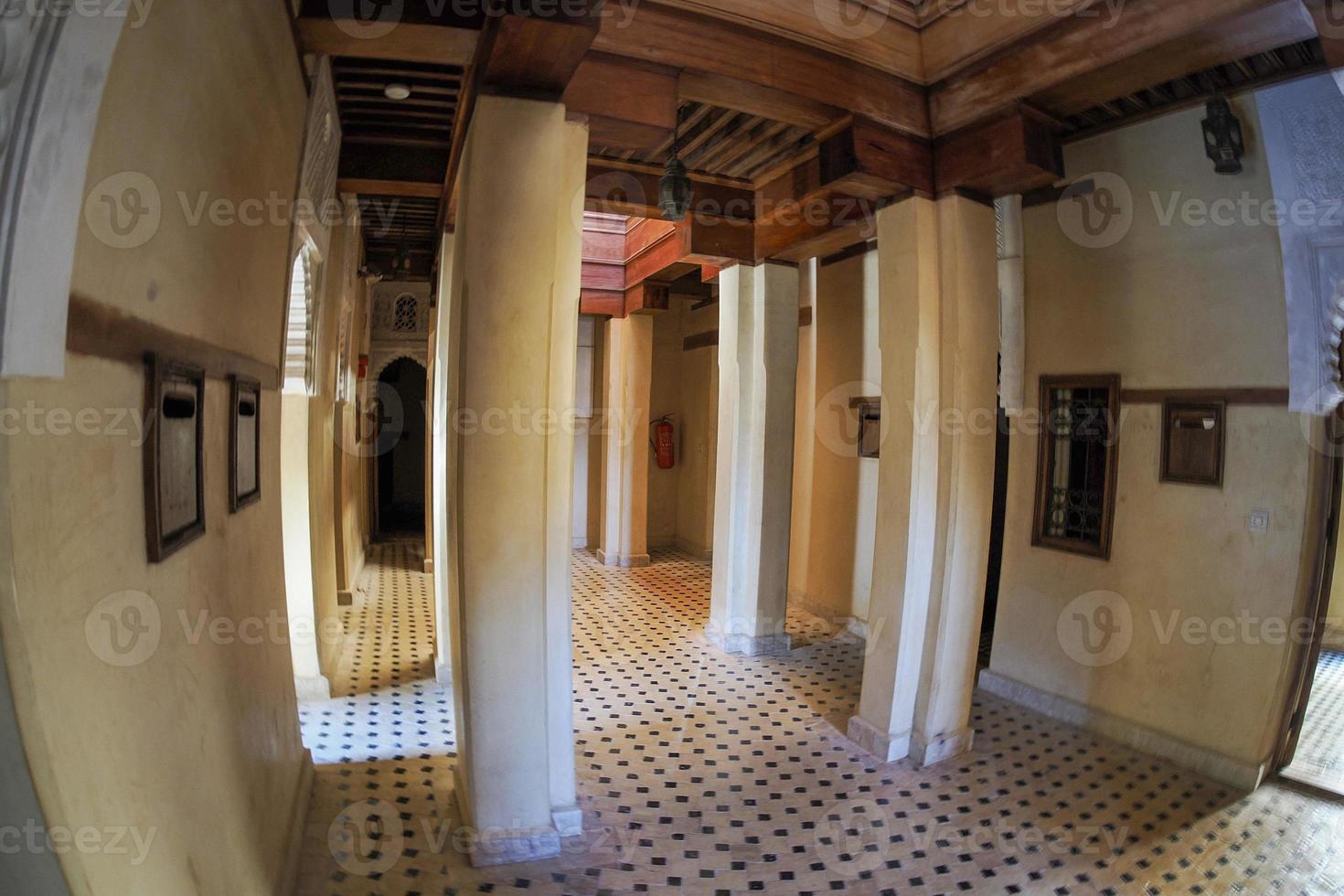 al-attarine madrasa in fes, marokko foto