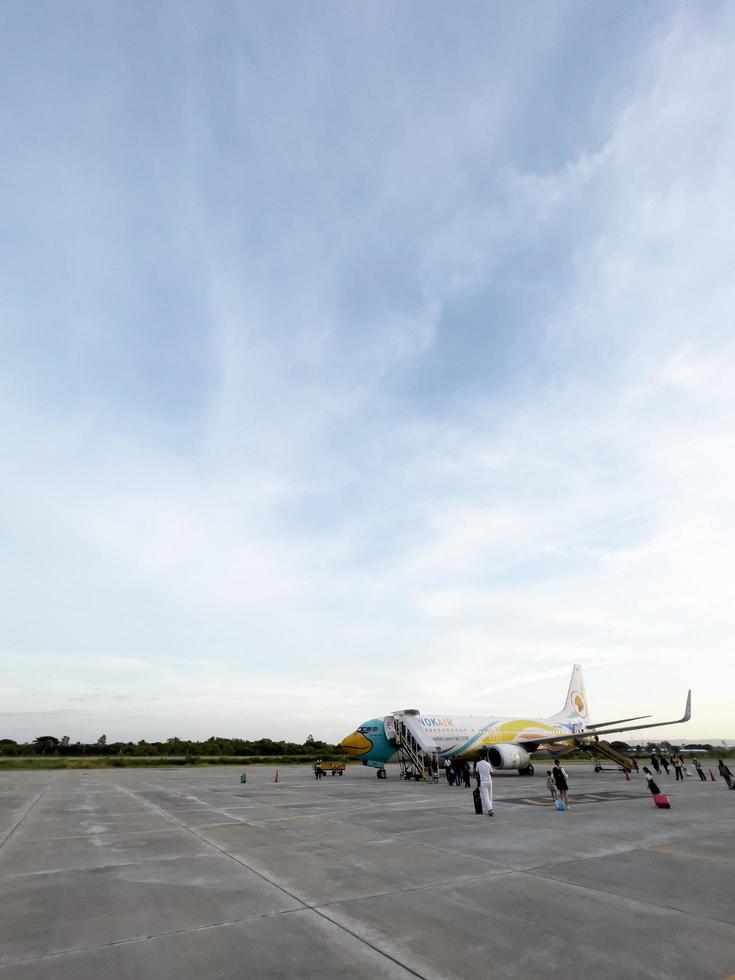 Sakon Nakhon International Airport am 27. Oktober 2022, Nok Air Company ist eine der Billigfluggesellschaften in Thailand. foto