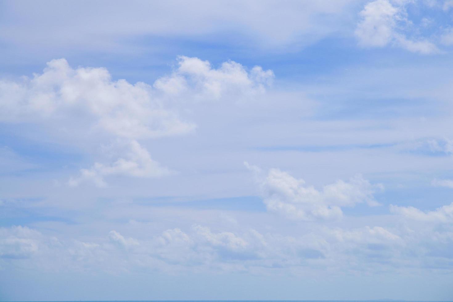 Wolken im Himmel foto