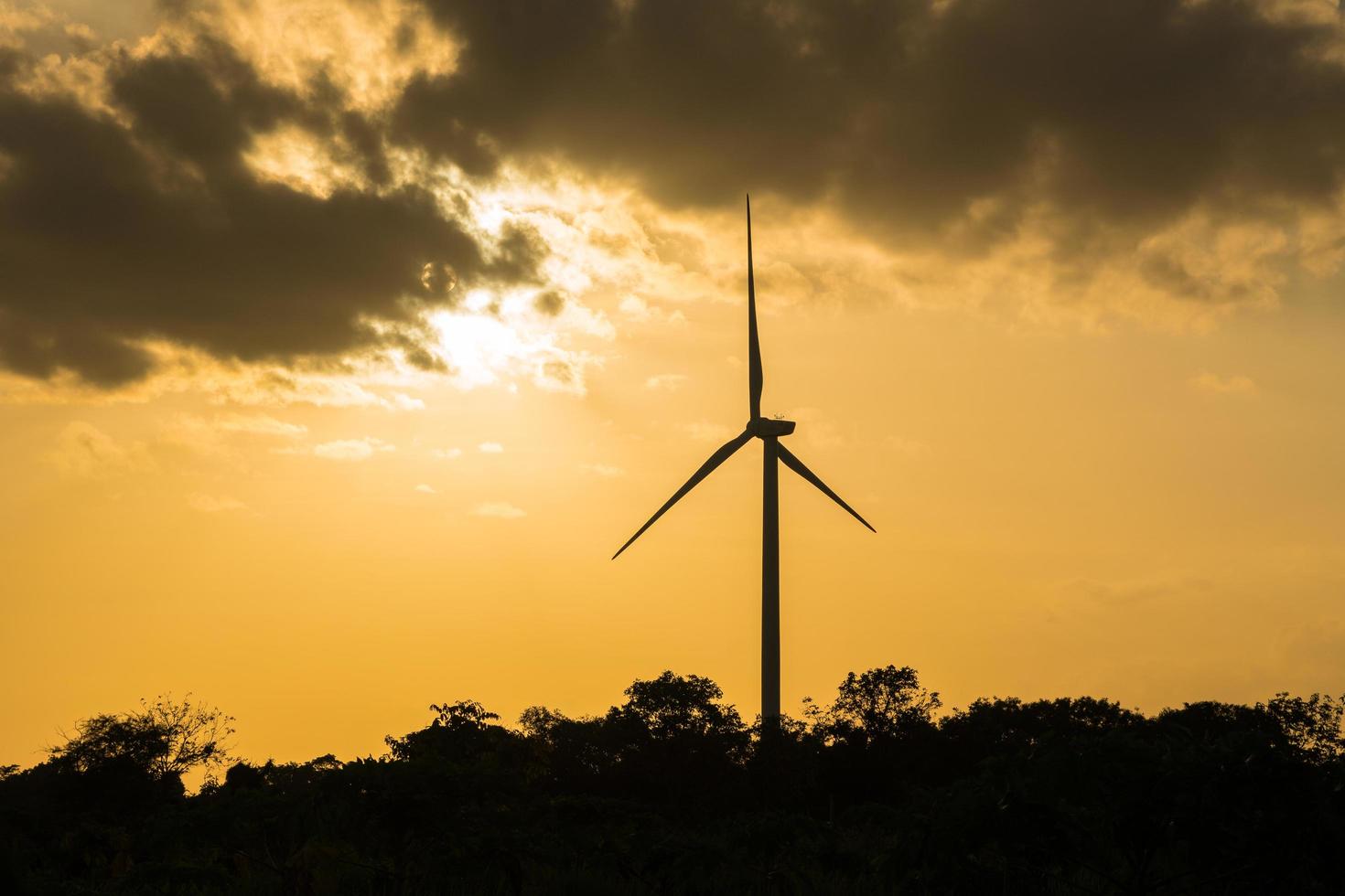 Windkraftanlage in Thailand foto