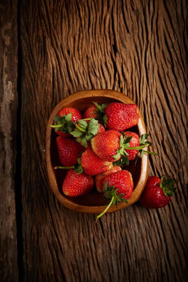 Draufsicht auf Erdbeeren foto