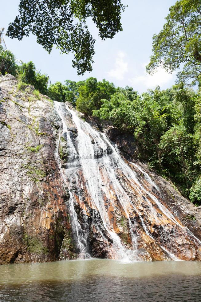 Wasserfall auf Koh Samui, Thailand foto
