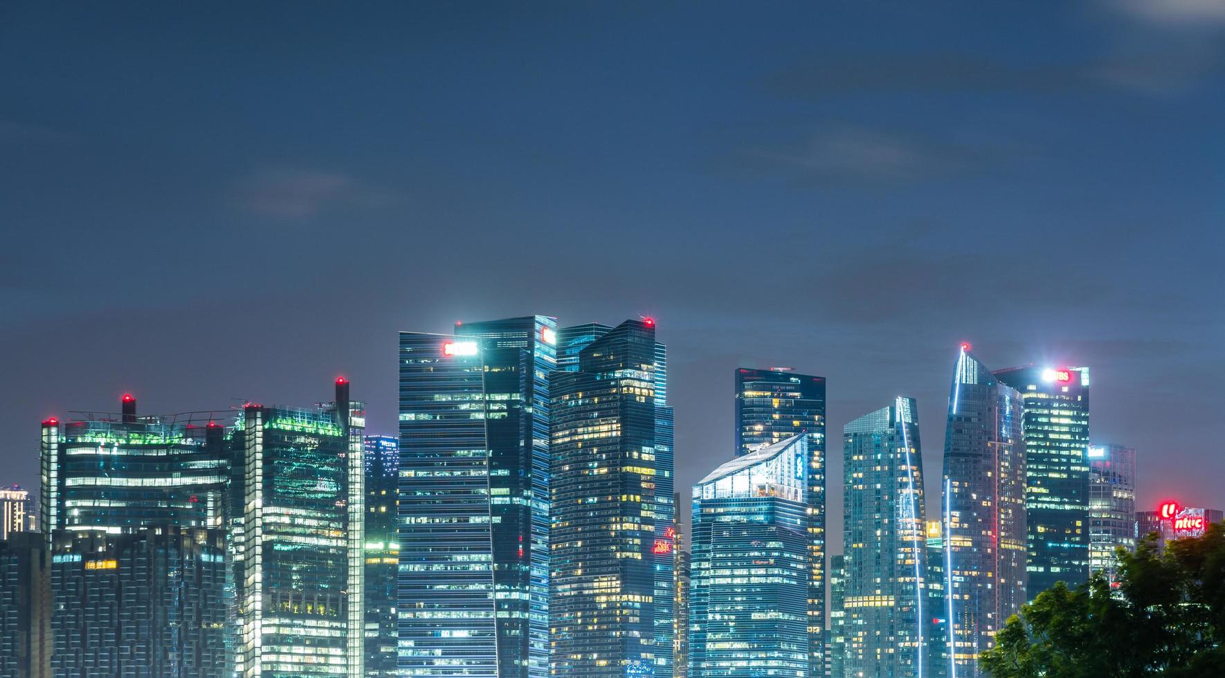 Singapur Stadtbild in der Nacht foto