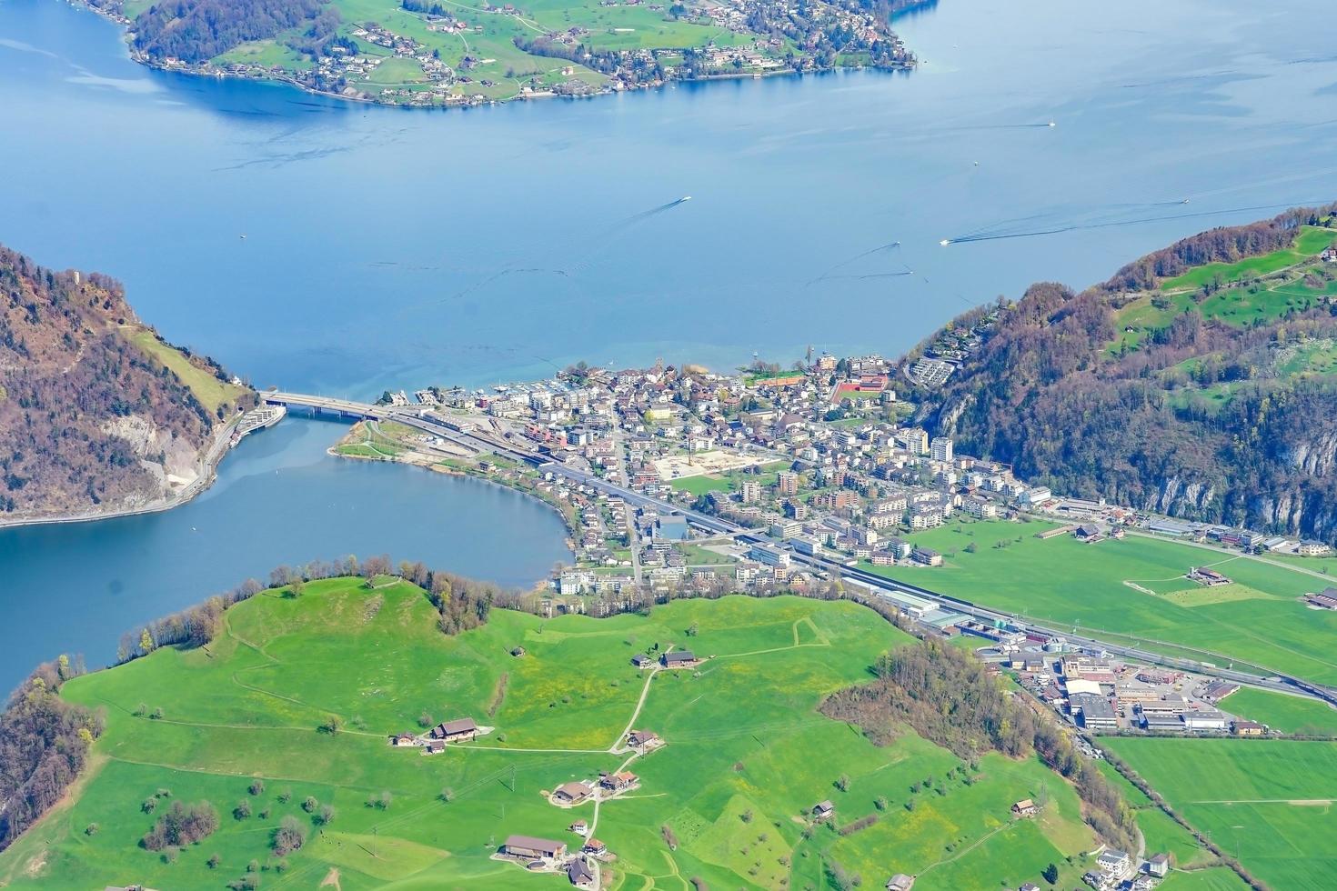 Blick von mt. stanserhorn in der schweiz foto