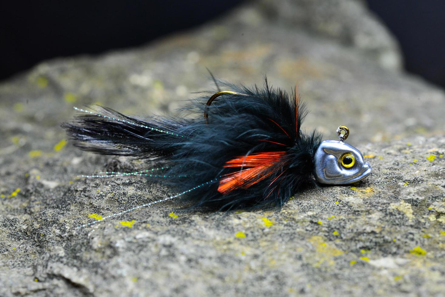 schwarz-orange Jig Streamer aus Federn foto