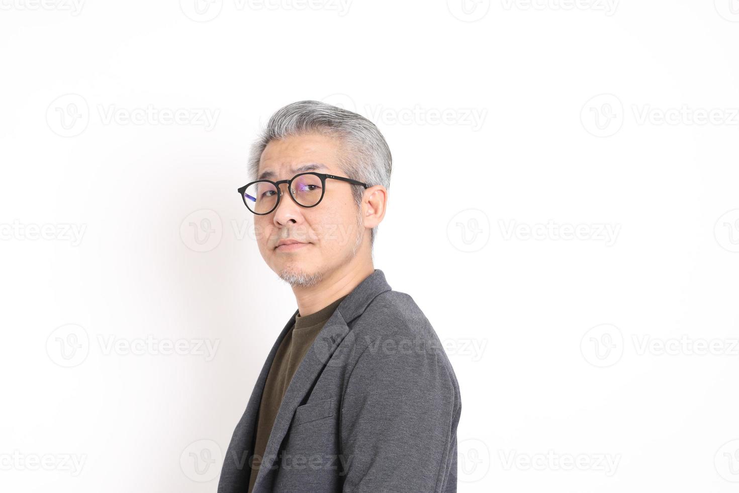 älterer asiatischer Mann foto