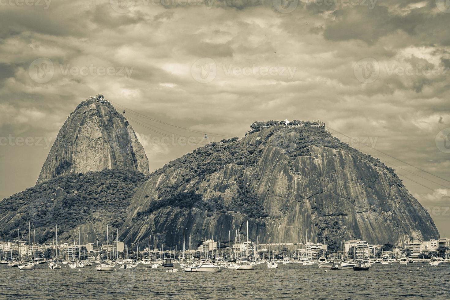 zuckerhut berg pao de acucar panorama rio de janeiro brasilien. foto