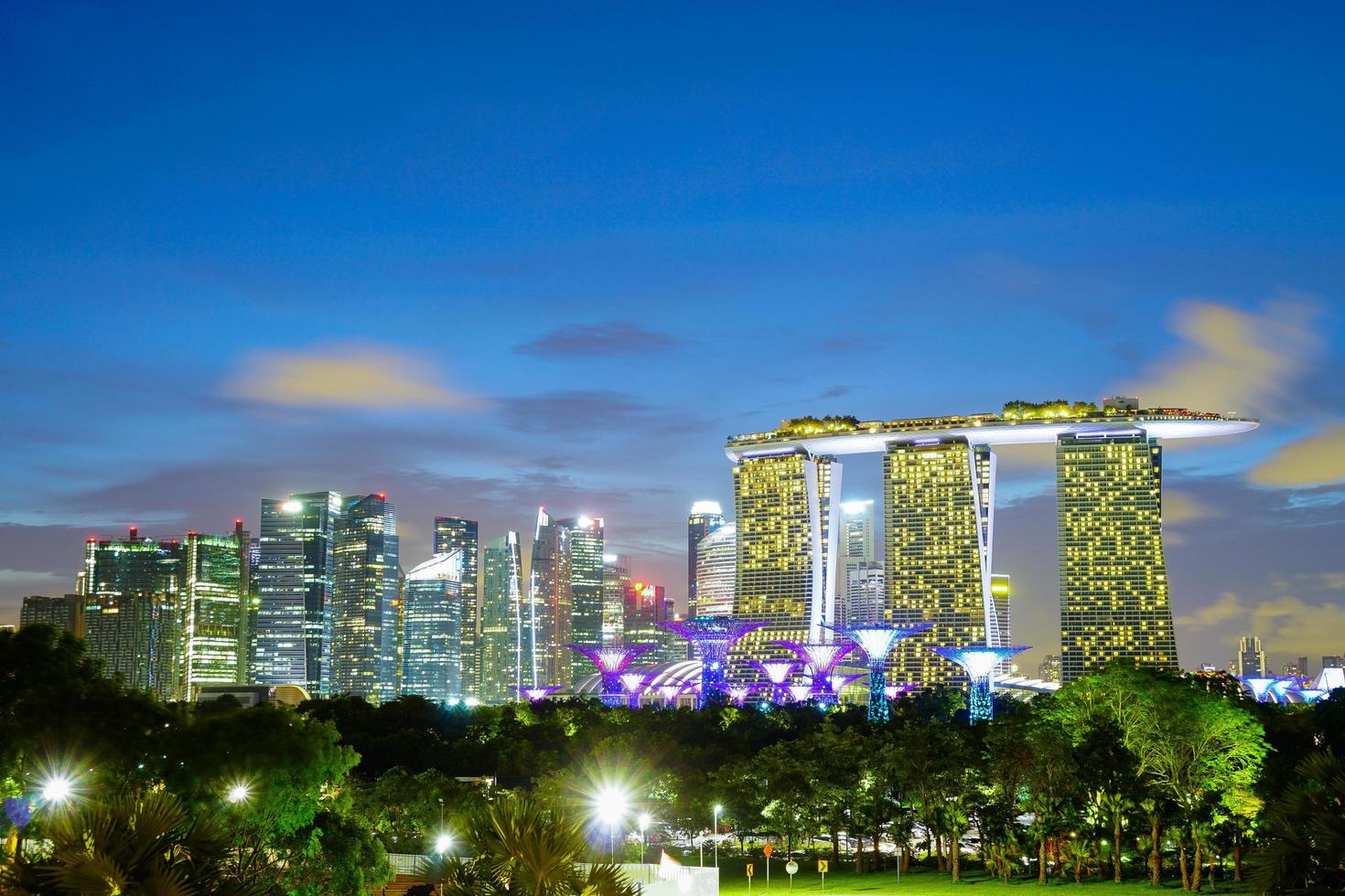 Singapur Stadtbild in der Nacht foto