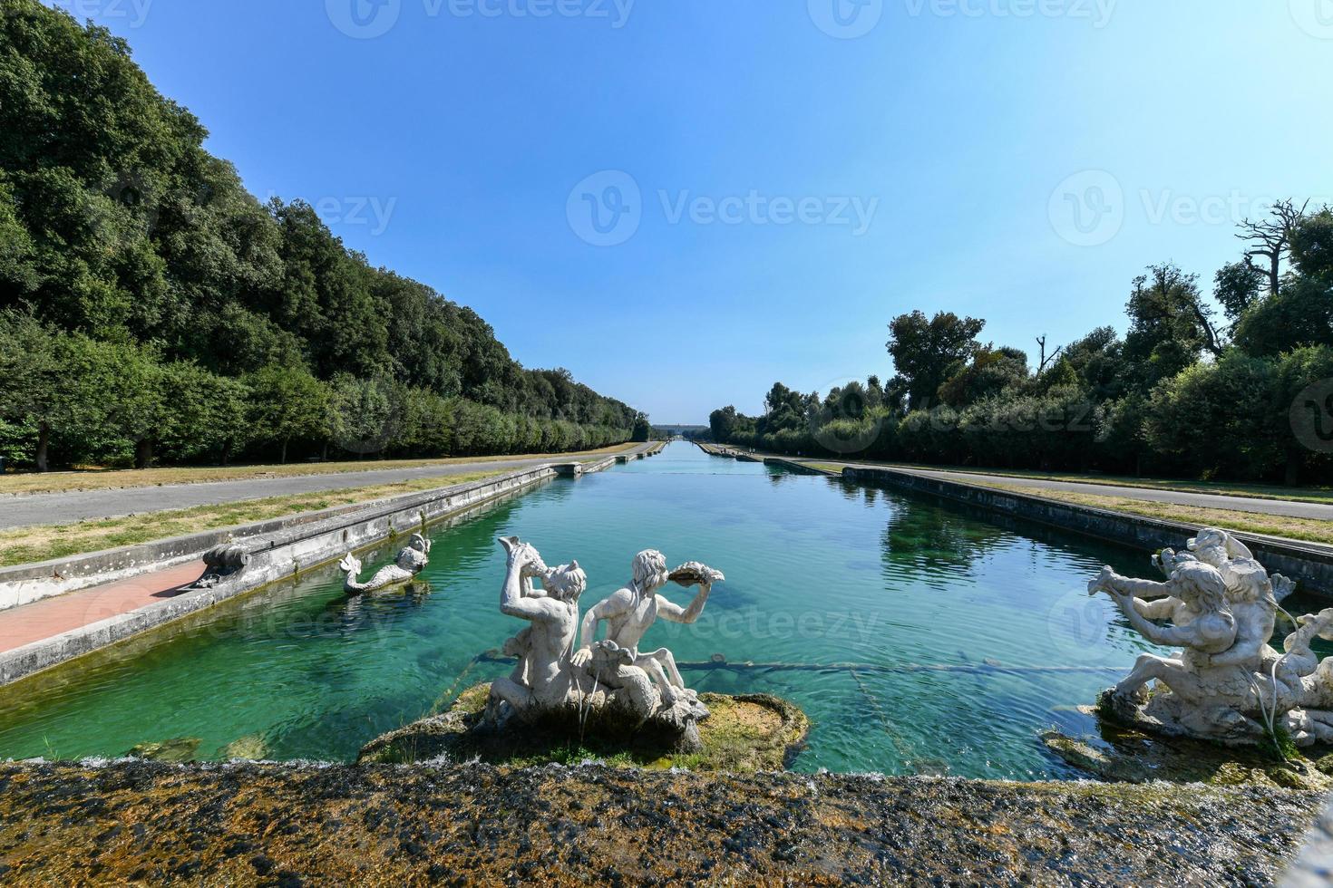 das königlich Palast von Caserta Italienisch, Reggia di Caserta ist ein ehemalige königlich Residenz im Kaserta, Süd- Italien, und war vorgesehen ein UNESCO Welt Erbe Seite? ˅. foto