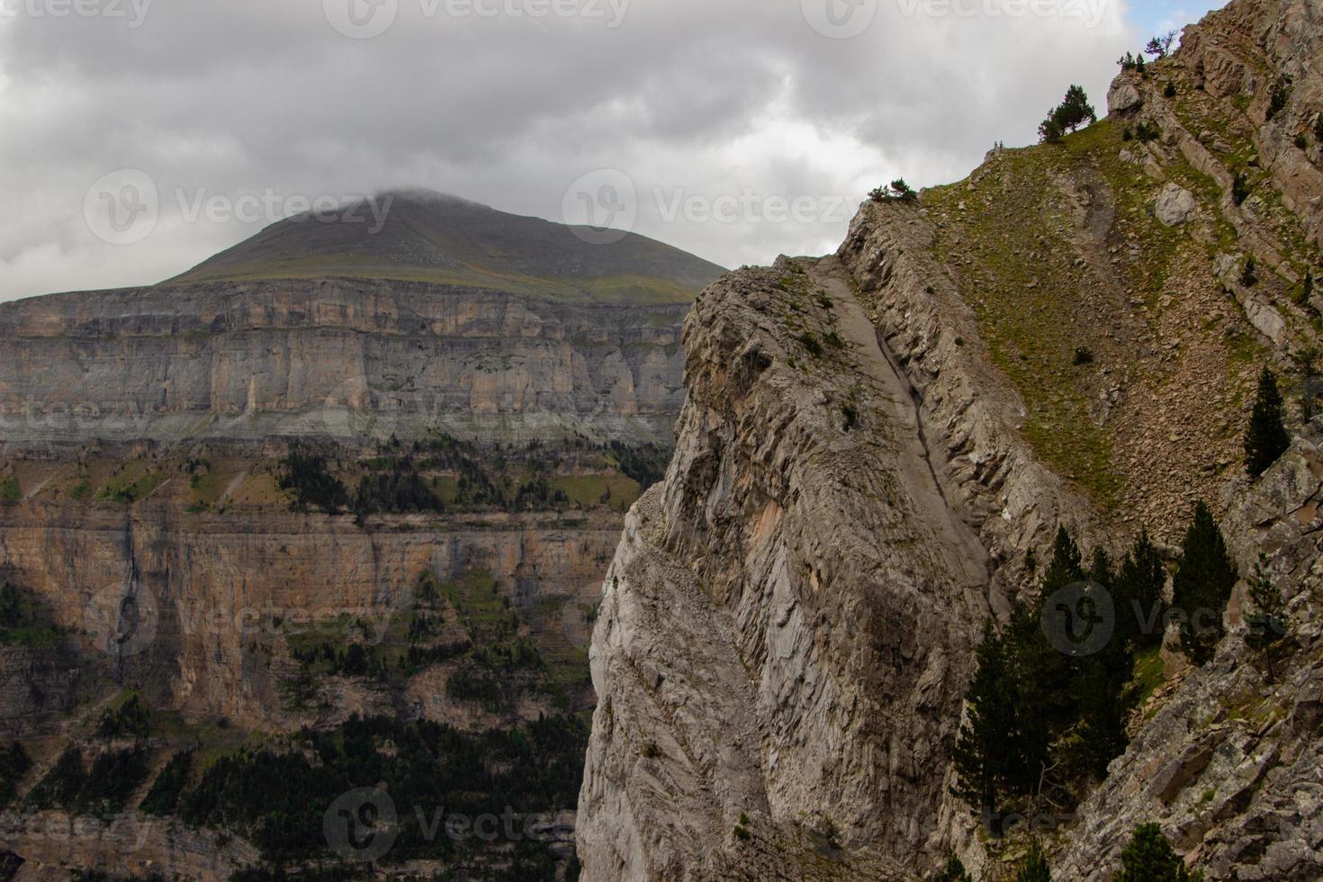 Berge von Parque nacional ordesa y monte Perdido foto