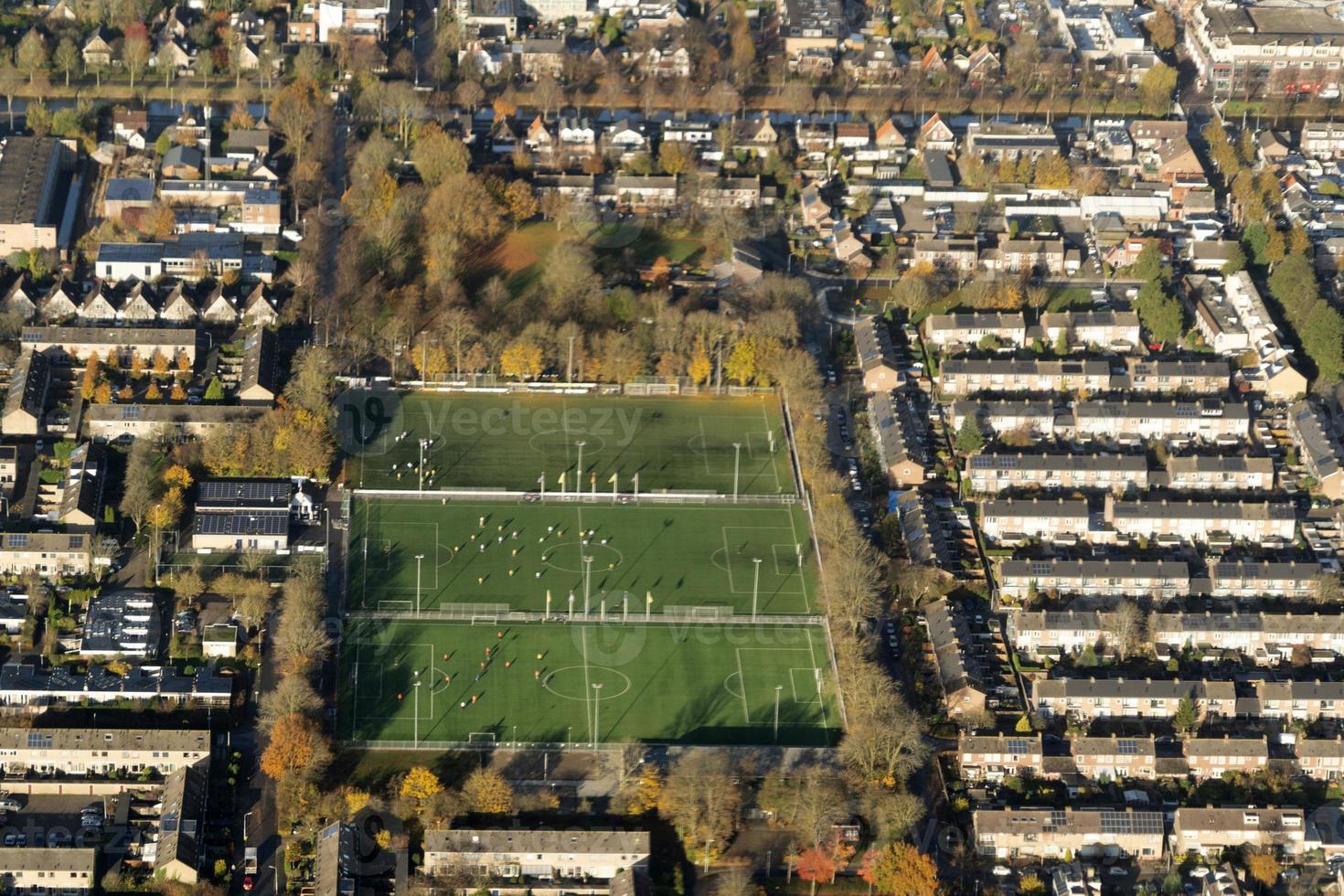 Fußball Feld Antenne Aussicht während spielen foto