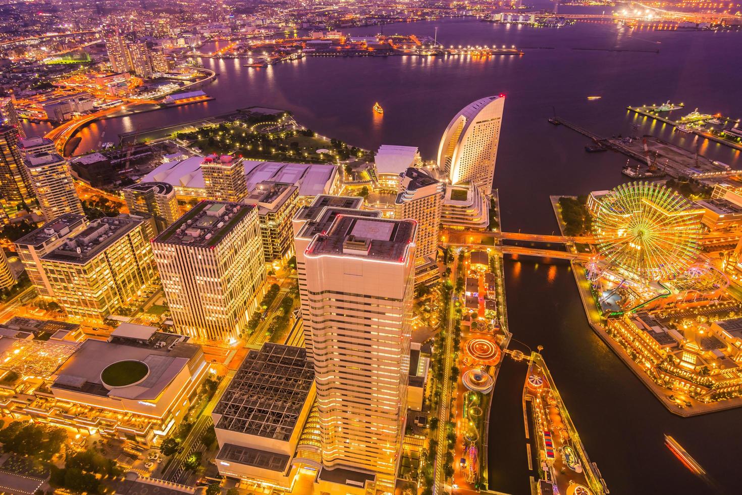 schöne Gebäude in Yokohama Stadt foto