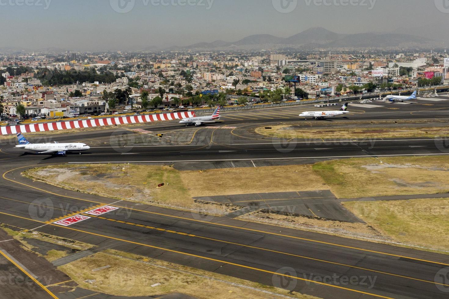 Mexiko Stadt Flughafen Antenne Aussicht Stadtbild Panorama foto