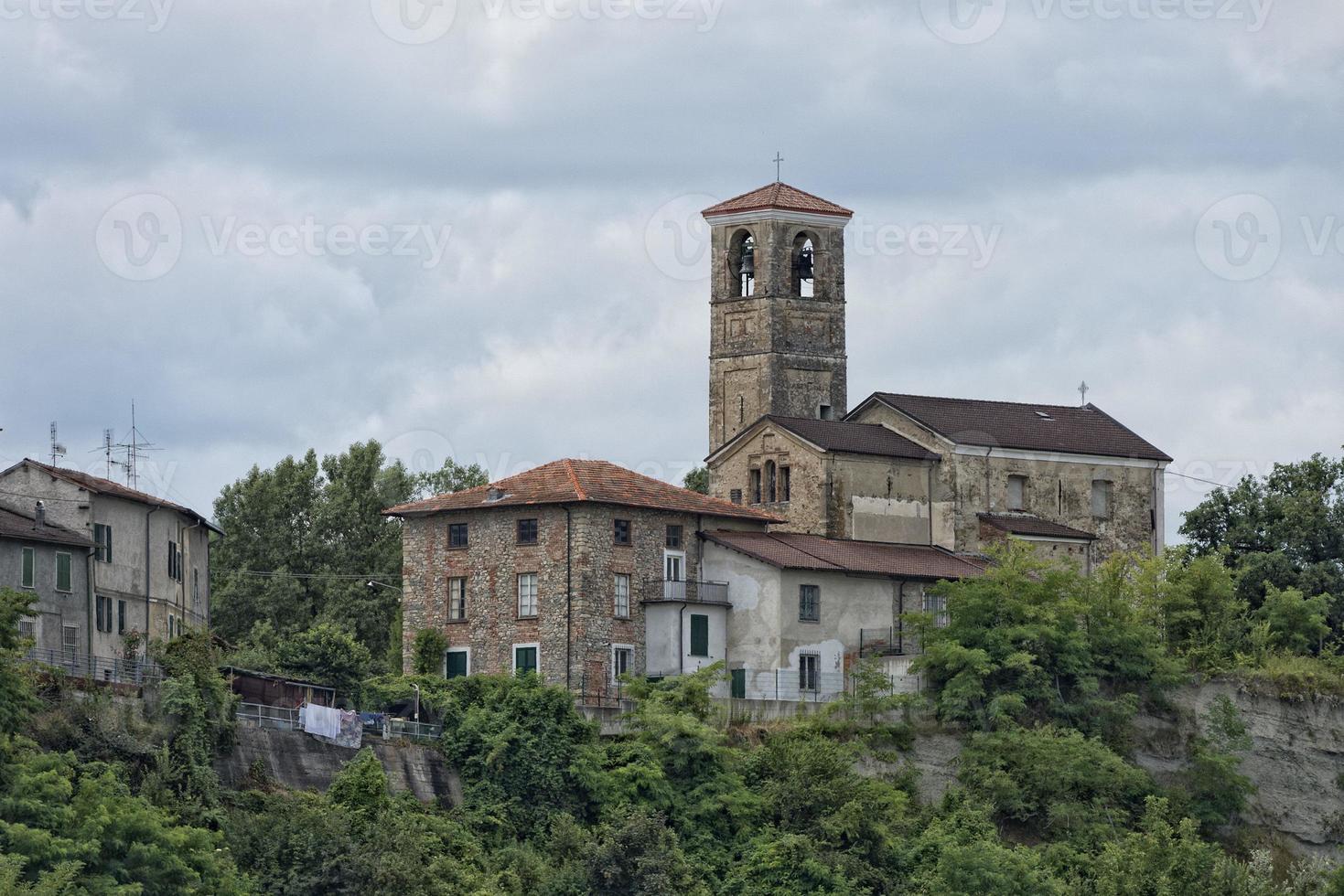 Land Dorf Kirche im Italien foto
