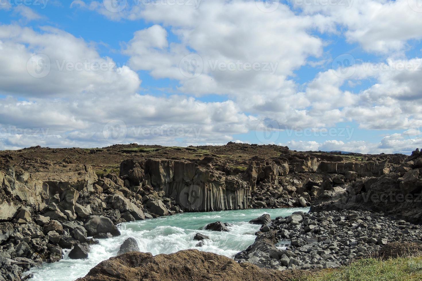 Island aldeyjarfoss Wasserfall im das Norden foto