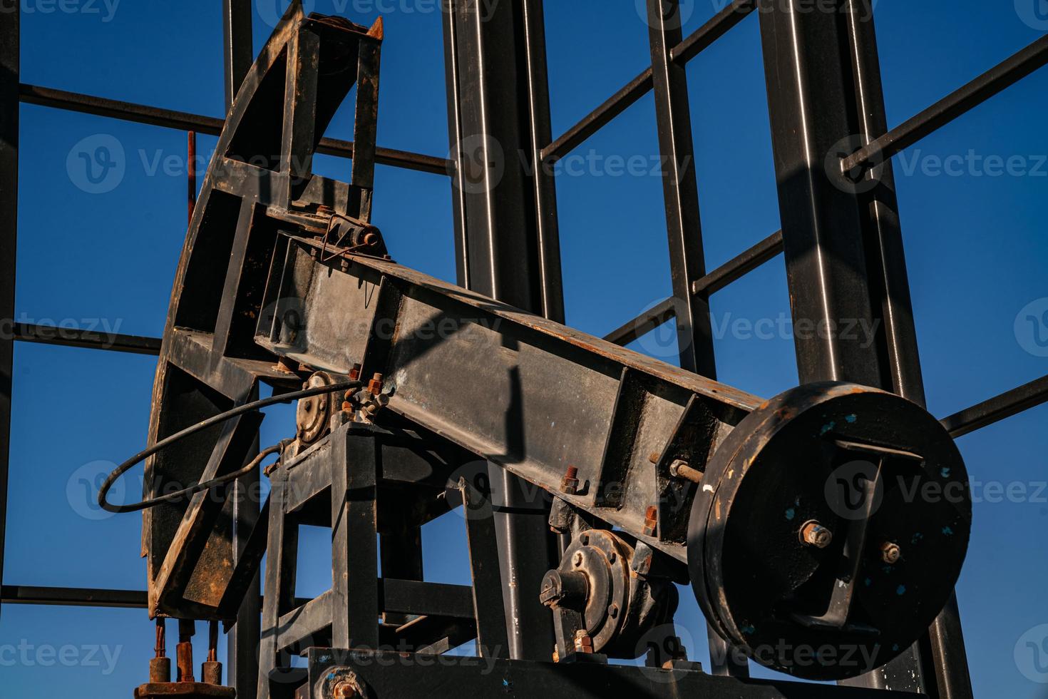 Öl Pumpe Nahansicht Einzelheiten. Öl Industrie Ausrüstung. foto