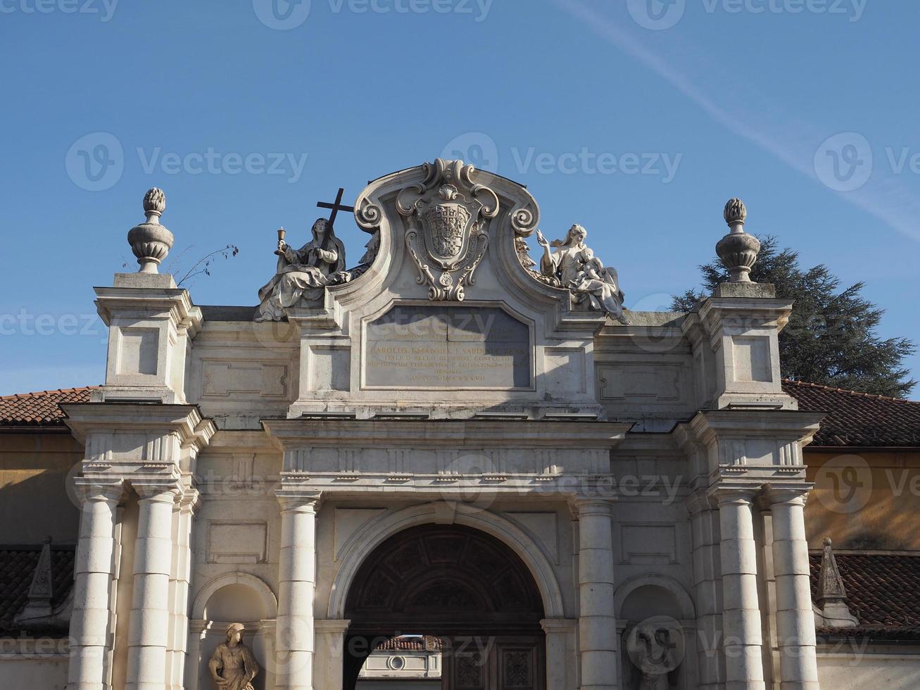 la certosa ehemalige Kloster und wahnsinnig Asyl Eingang Portal im foto