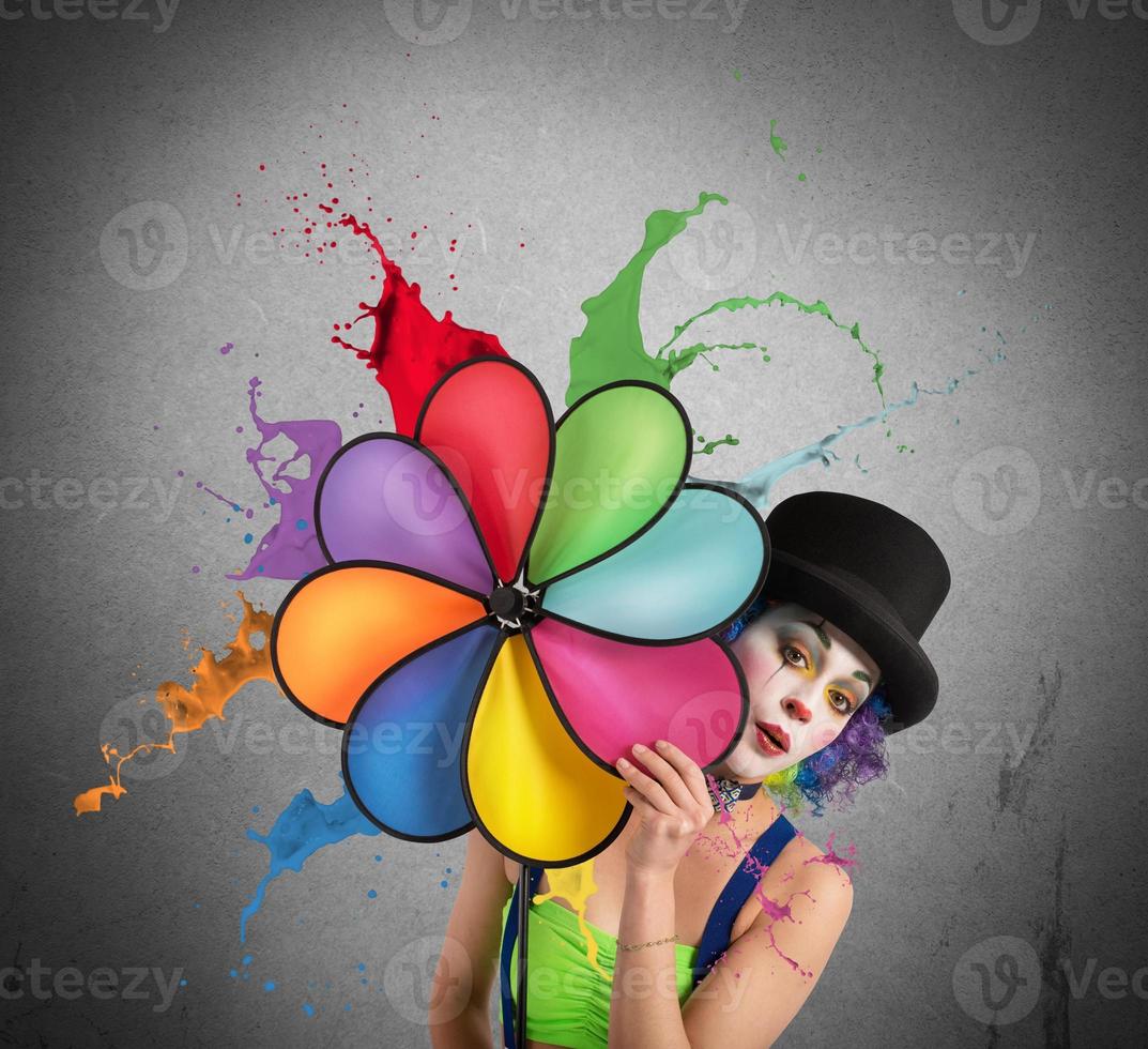 Clown mit Regenbogen Wendel foto