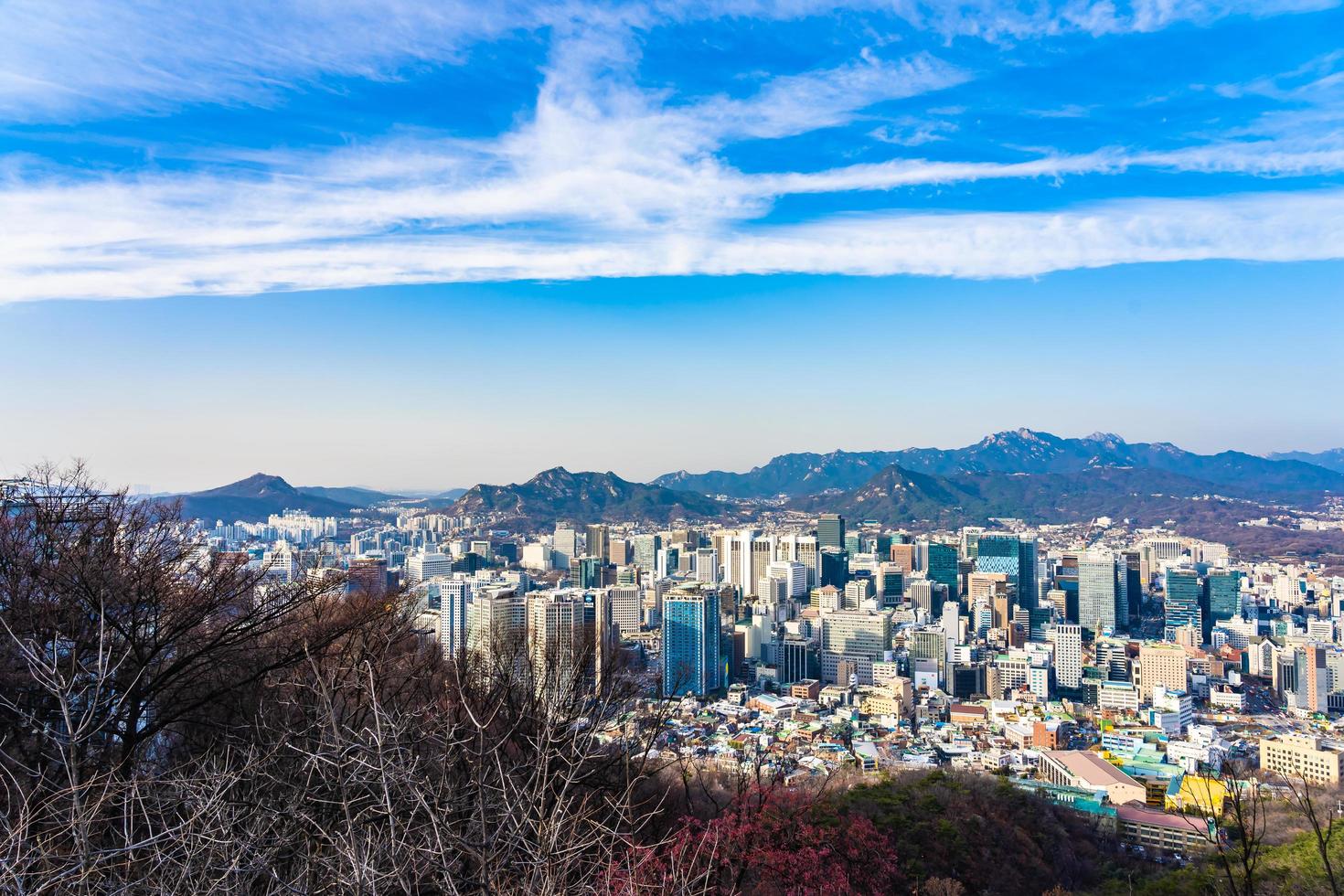 Ansicht der Stadt Seoul, Südkorea, bei Sonnenuntergang foto