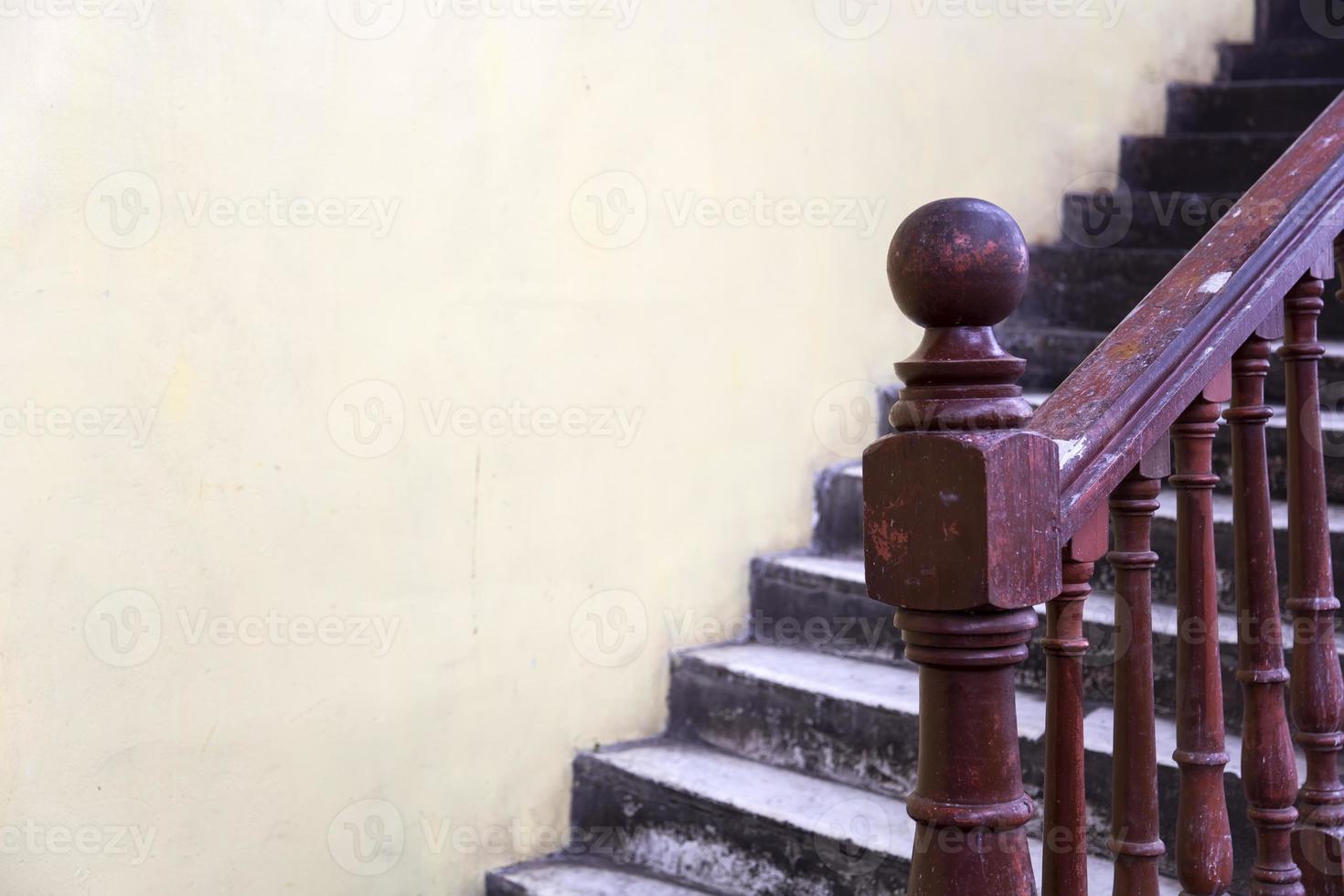 Detail der alten Treppe foto