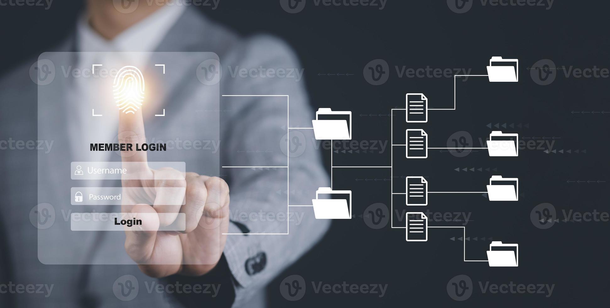 Geschäftsmann berühren Scan das Schutz System Cyber Sicherheit, Anmeldung, Benutzer, Identifizierung Information Sicherheit und Verschlüsselung, sichern Zugriff zu des Benutzers persönlich Information, sichern Internet Zugriff foto