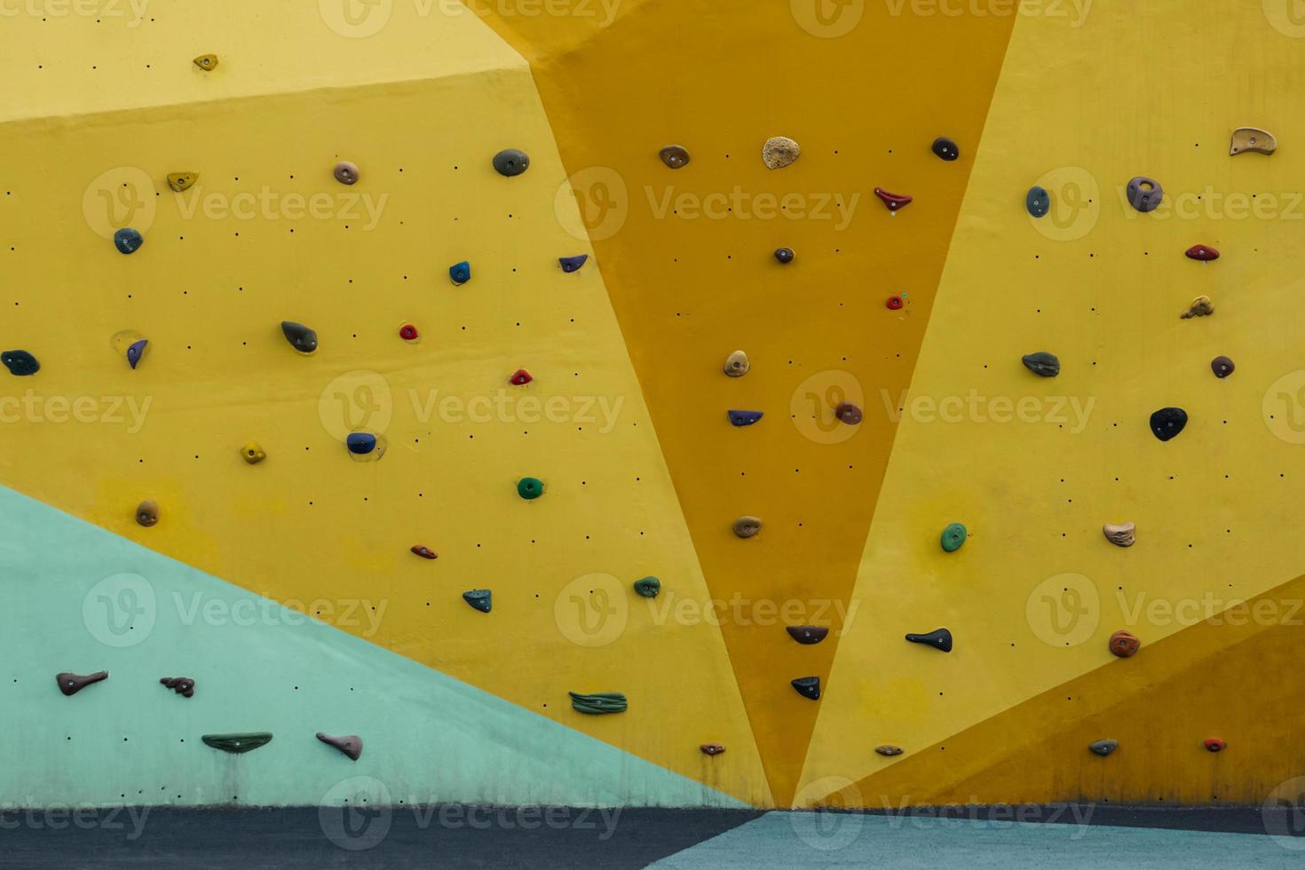 Felsen Klettern Mauer auf das Straße foto