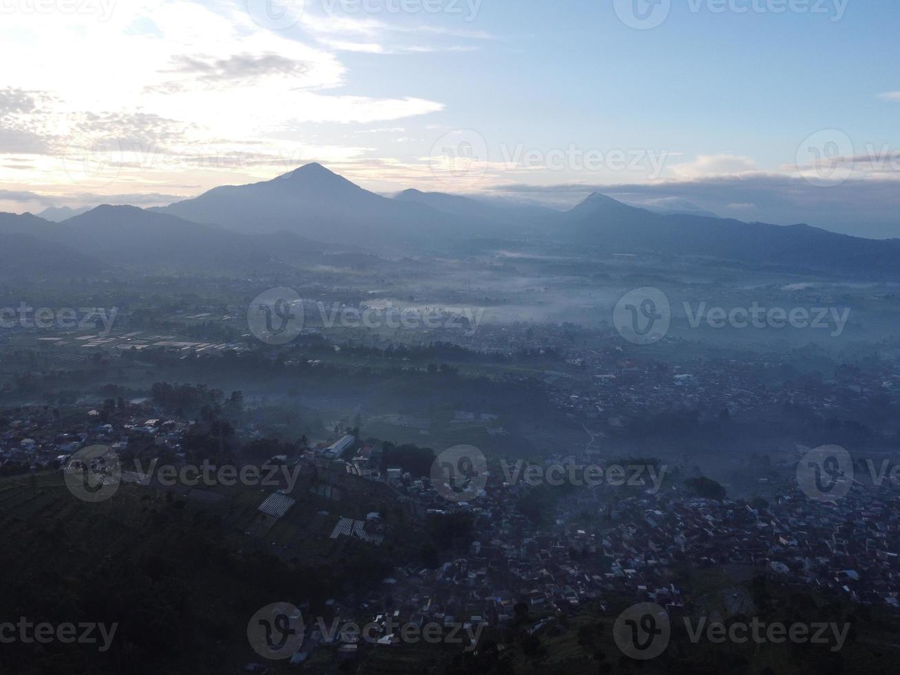 Aussicht Himmel Sonnenaufgang Berg natürlich Indonesien foto