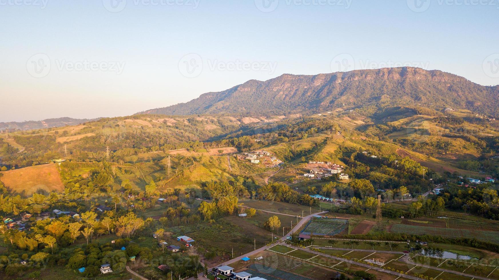 Antenne Aussicht von khao kho Bezirk, schön Berg auf Morgen foto