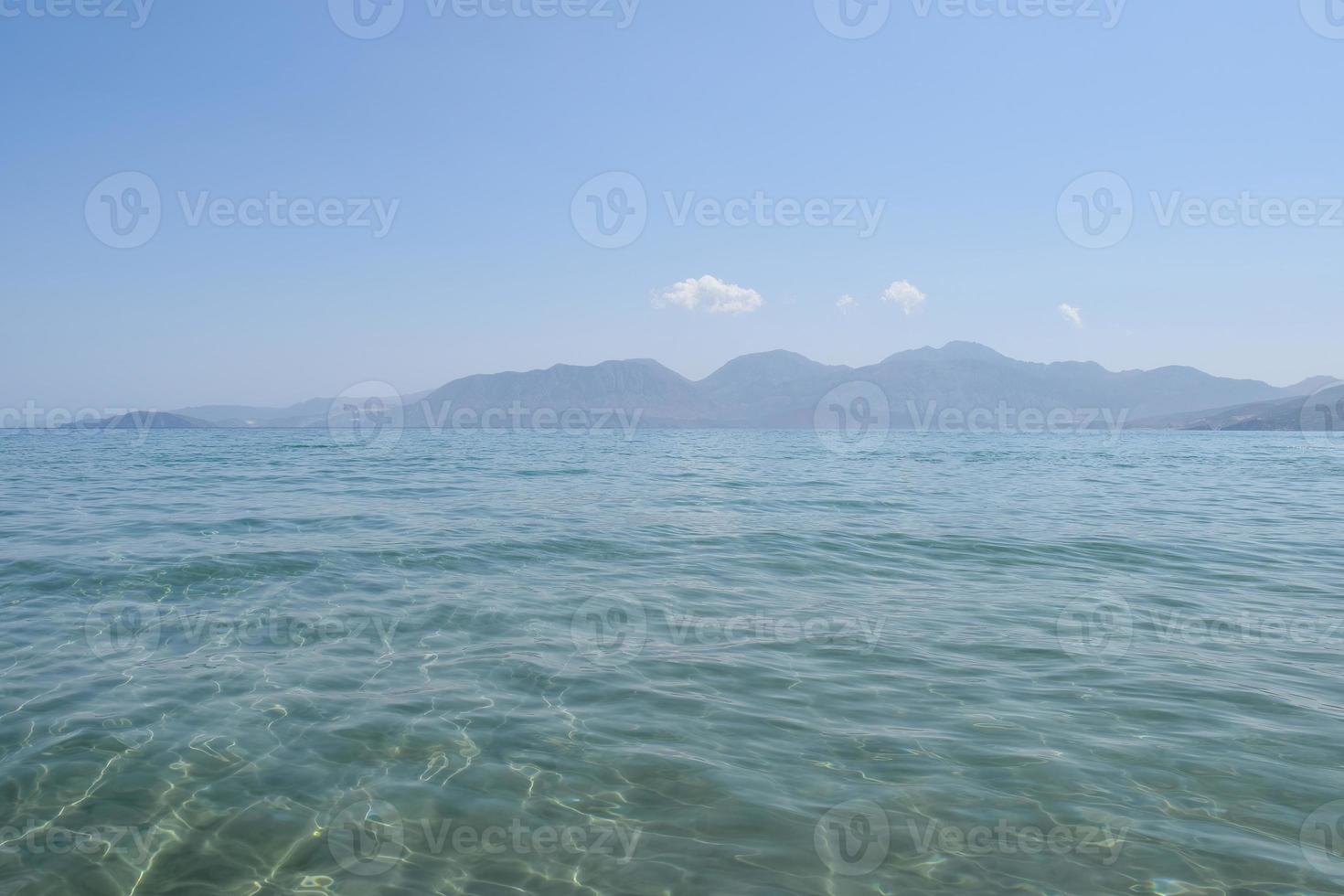 Griechenland Meer und Berg Landschaft foto