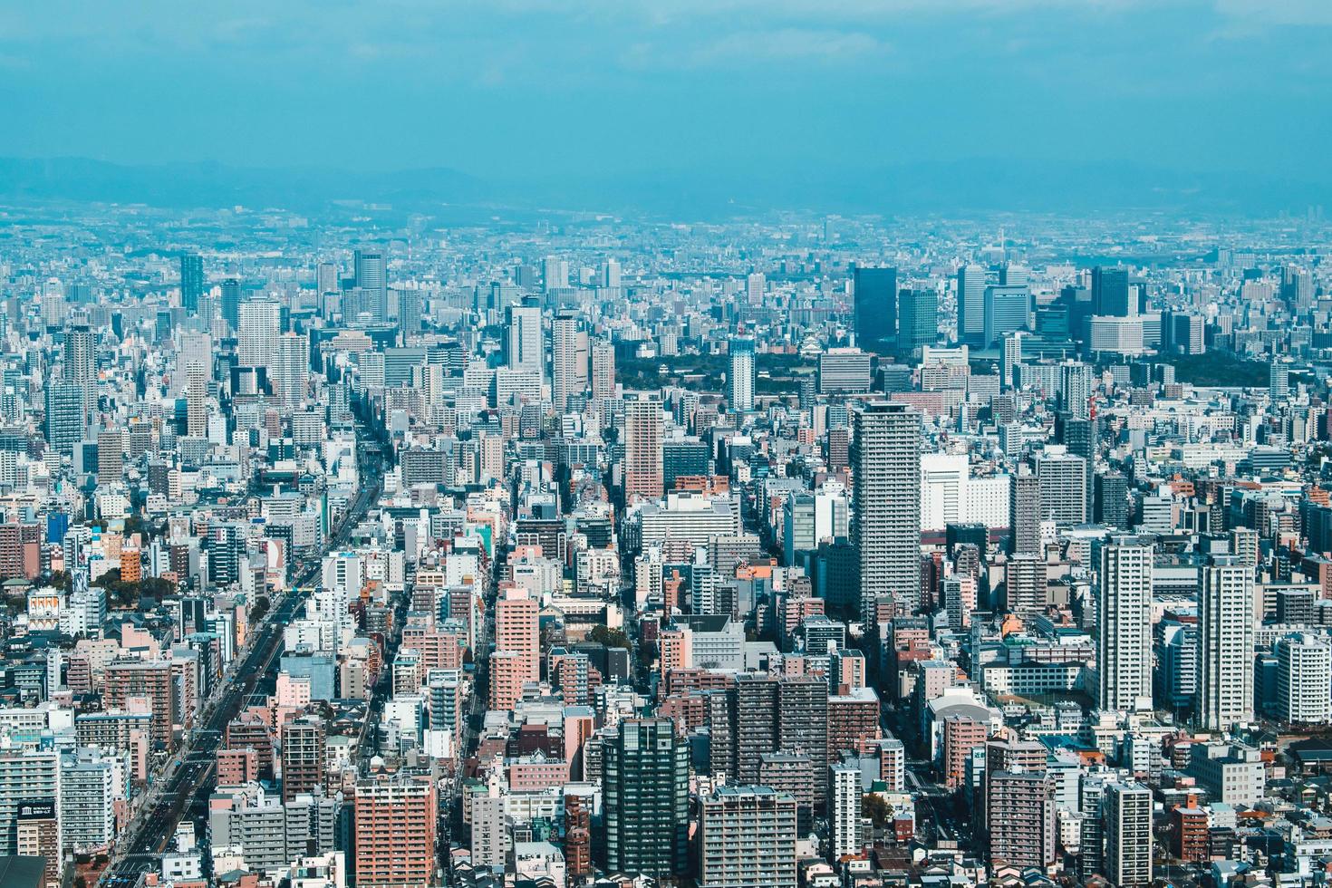 Luftaufnahme der Stadt Osaka in Japan foto