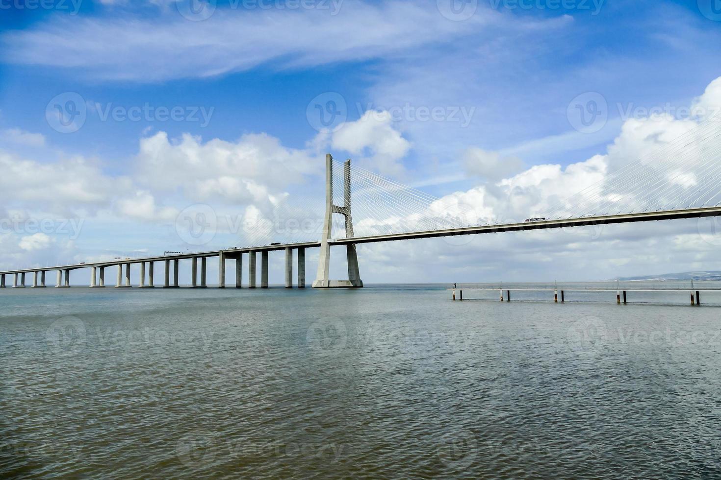 Vasco da Spiel Brücke - - Portugal 2022 foto