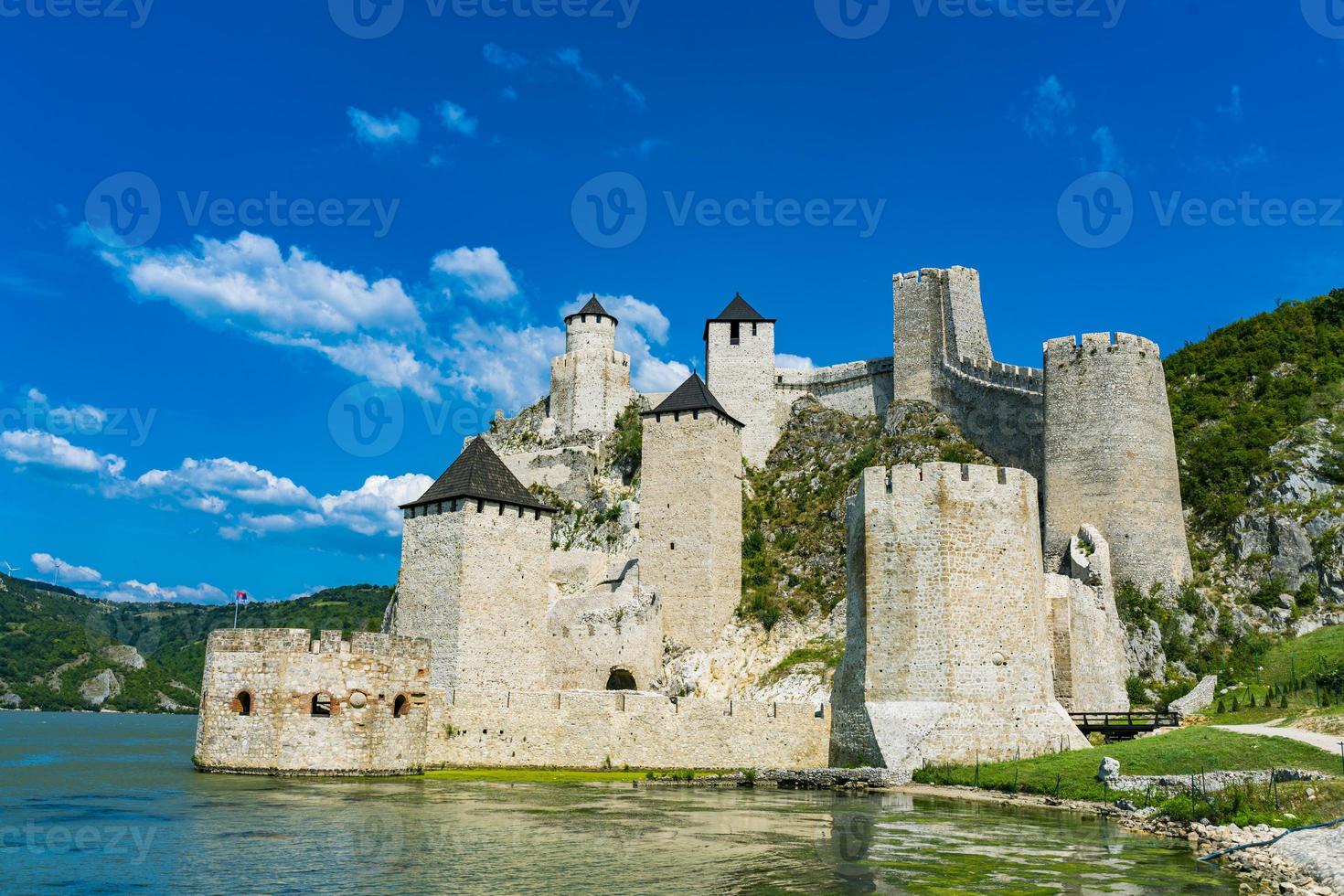 Golubac Festung in Serbien foto