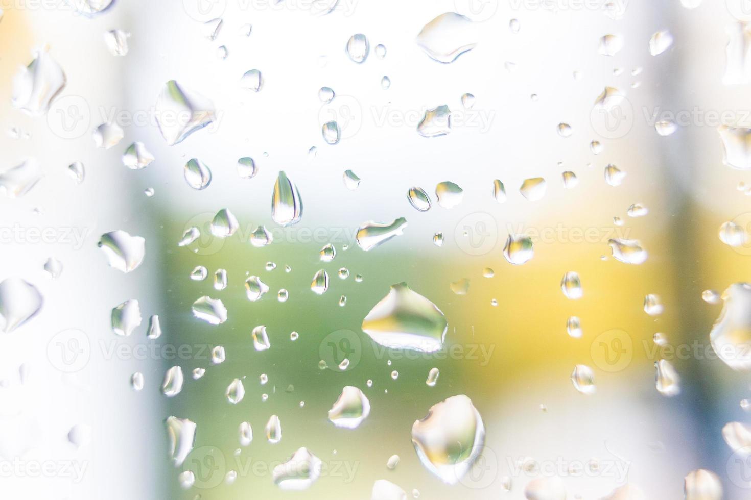 Wassertropfen auf ein Glas foto