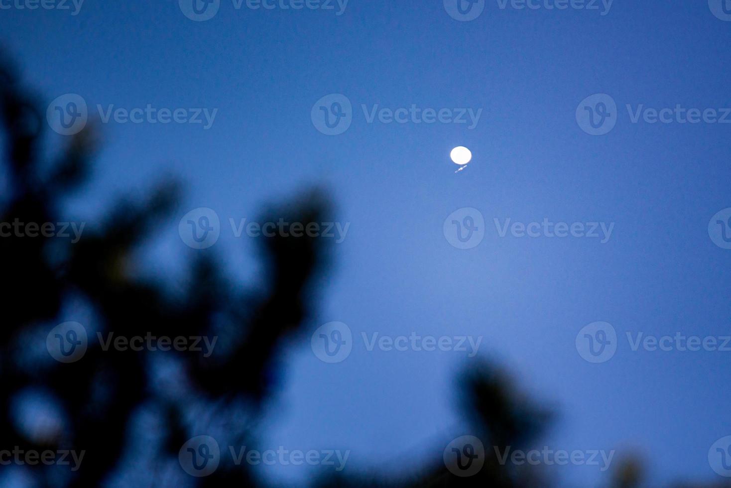 Satellit Chinesisch Ballon Über vereinigt Zustände foto