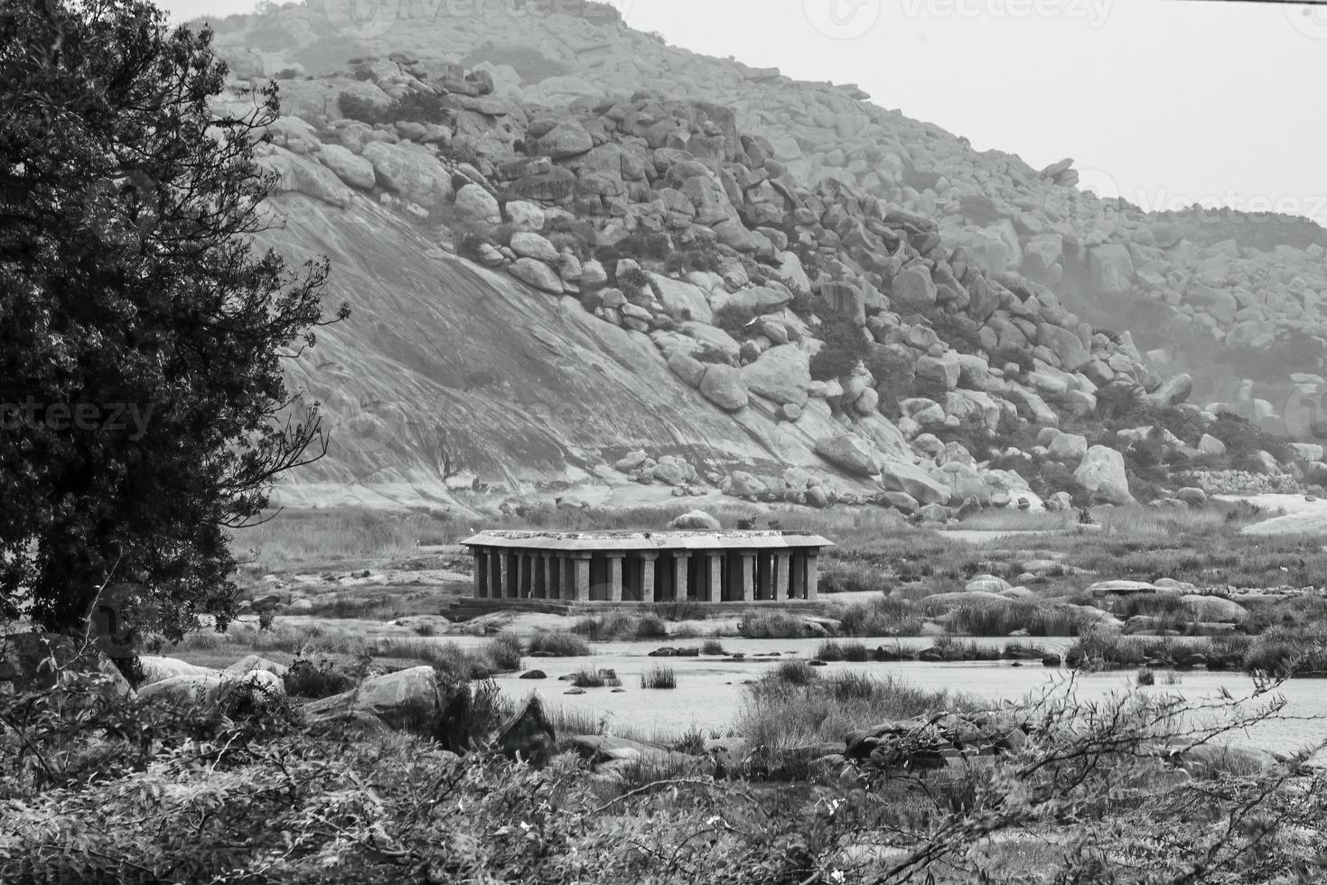 Grab von Krishnadevaraya, das großartig König von das vijayanagar Reich, in der Nähe von Hampi foto