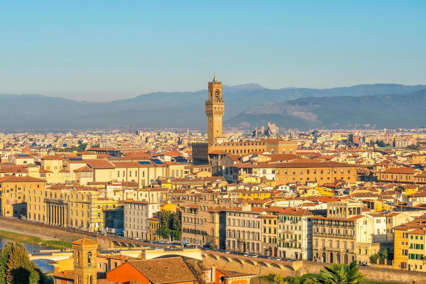 Blick auf die Skyline von Florenz von oben foto