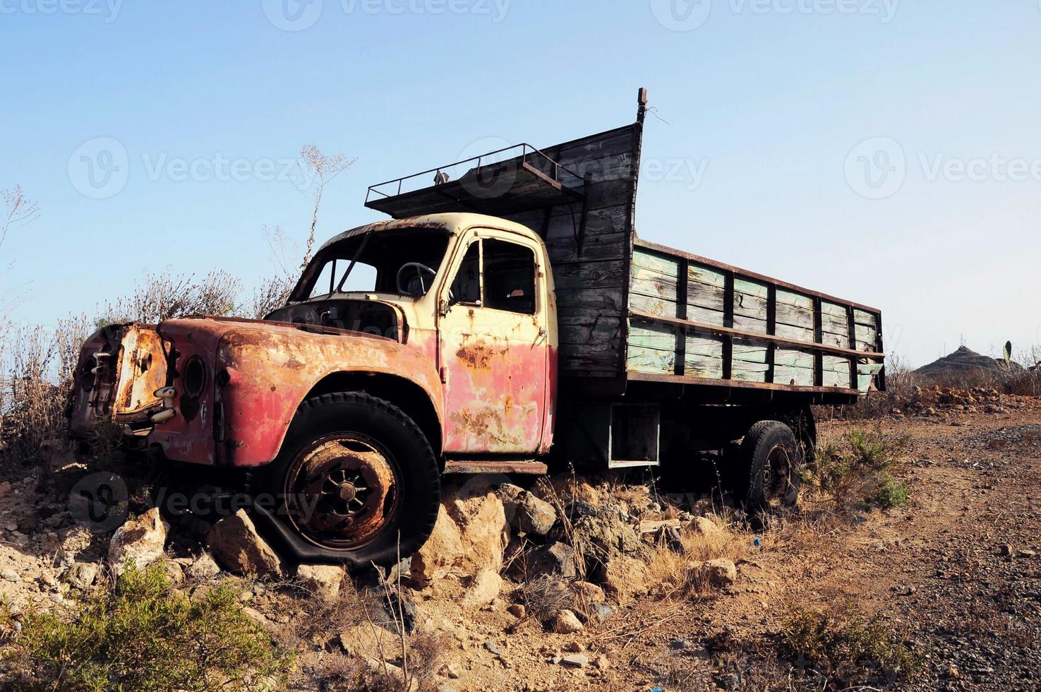 rostig alt LKW foto