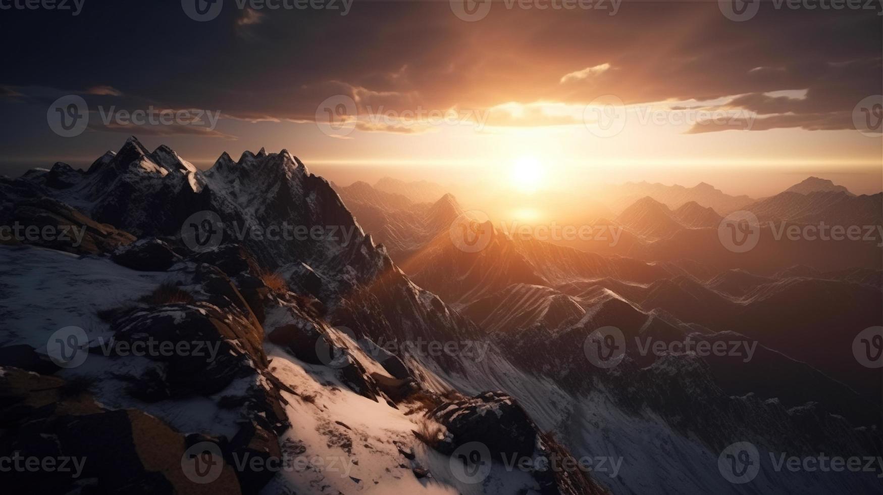 Sonnenuntergang im das Berge. Sonnenaufgang im das Berge. schön Winter Landschaft, Berg Landschaft beim Sonnenuntergang. Panorama- Aussicht von das Berge foto