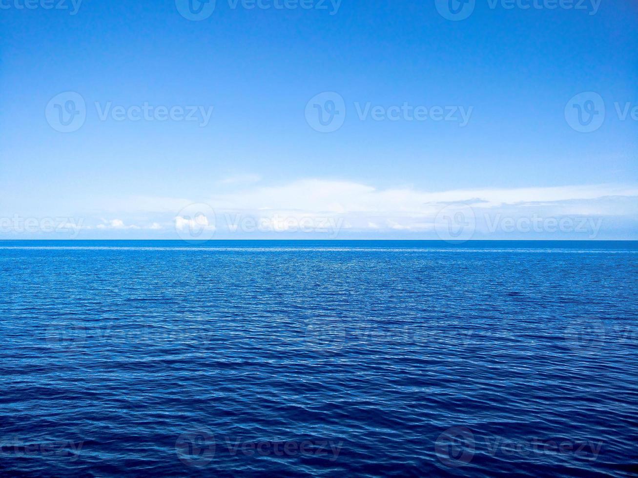Horizont des Ozeans foto