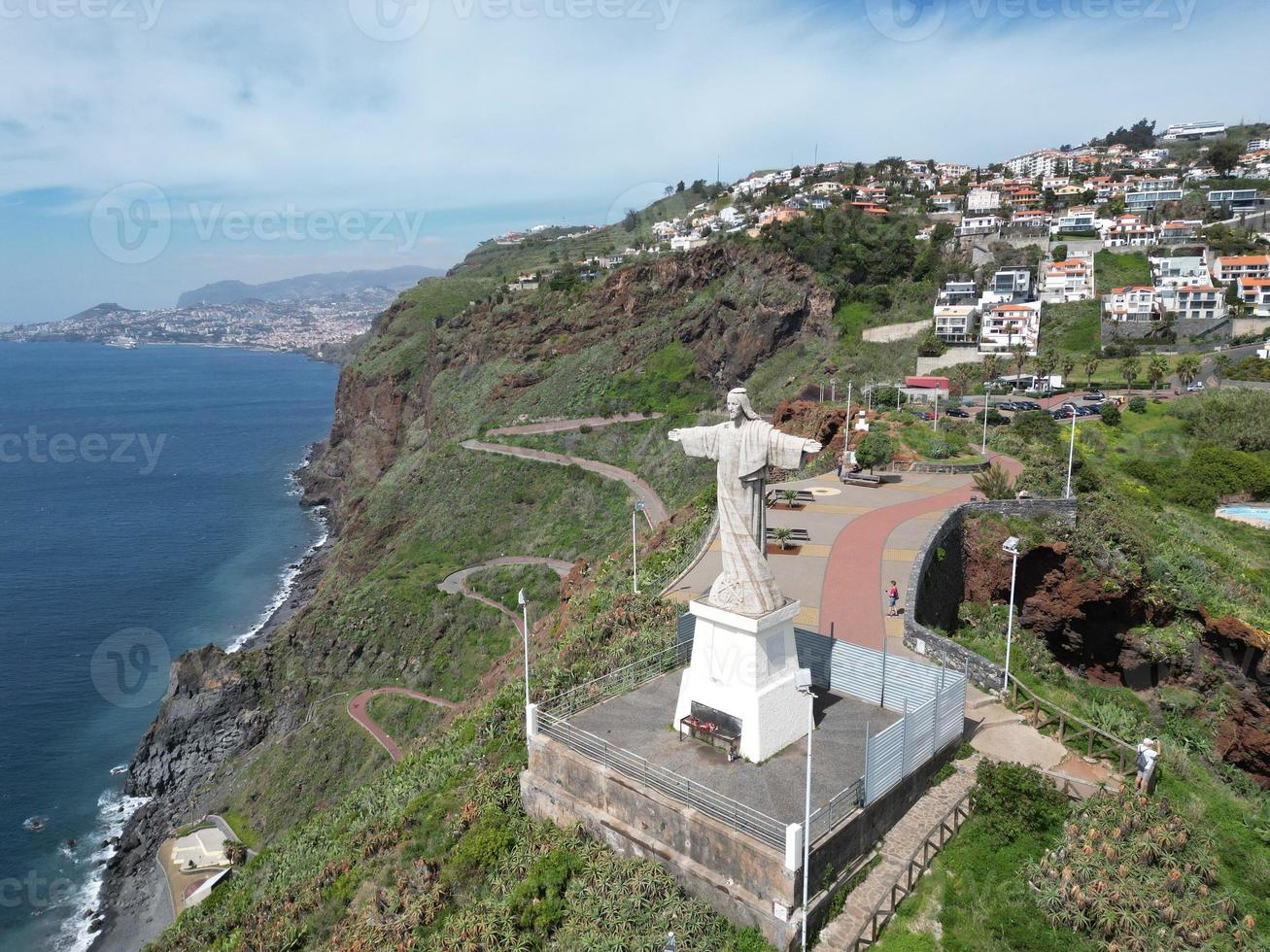 Madeira - - Jesus Christus Statue beim garajau. Drohne Aussicht foto