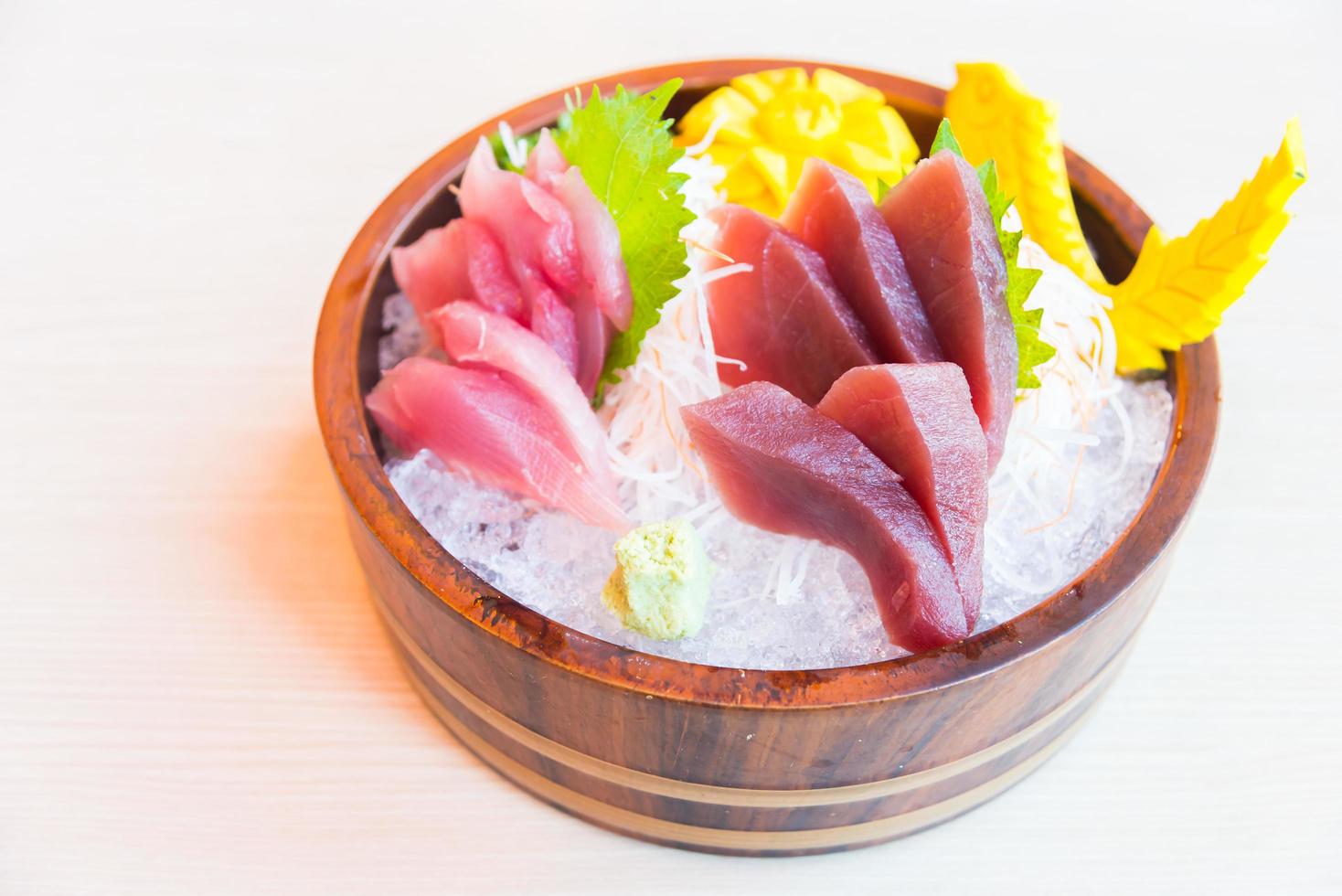 frischer roher Sashimi Fisch foto