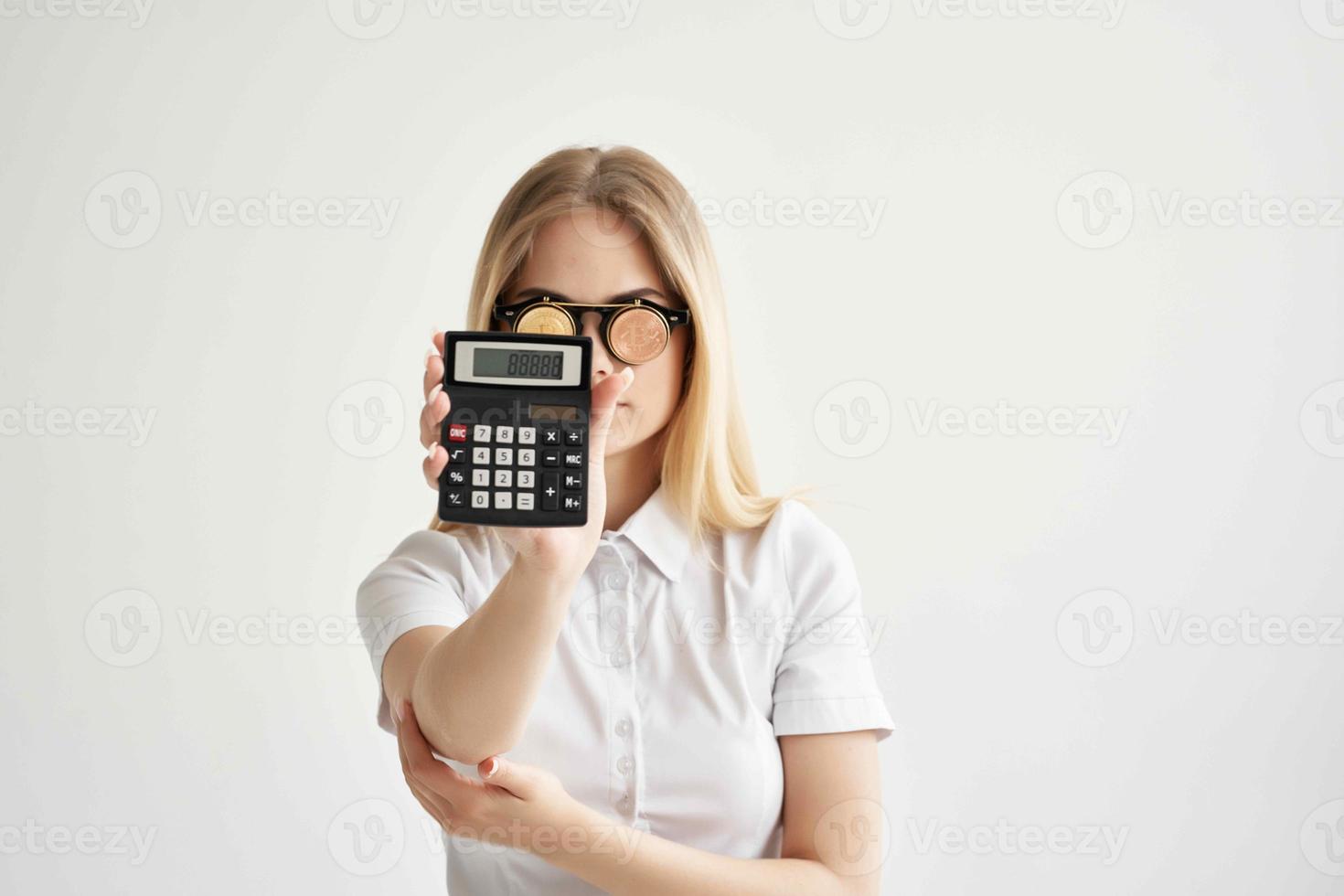 heiter Frau Handel Internet Finanzen Investition Licht Hintergrund foto