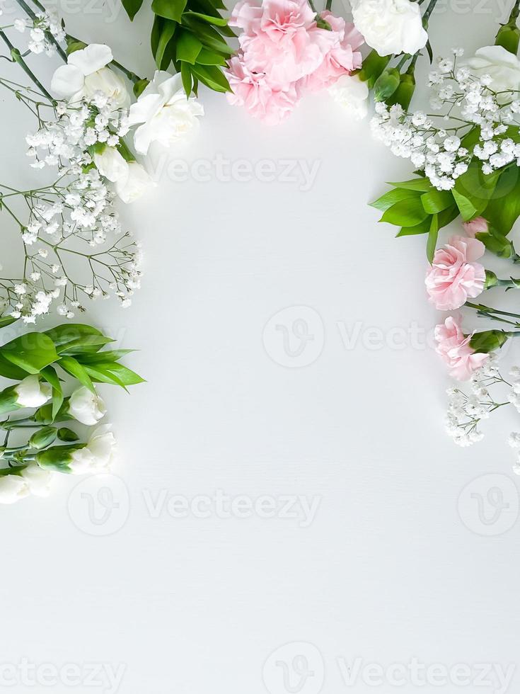 schließen oben Foto von ein Strauß von Rosa und Weiß