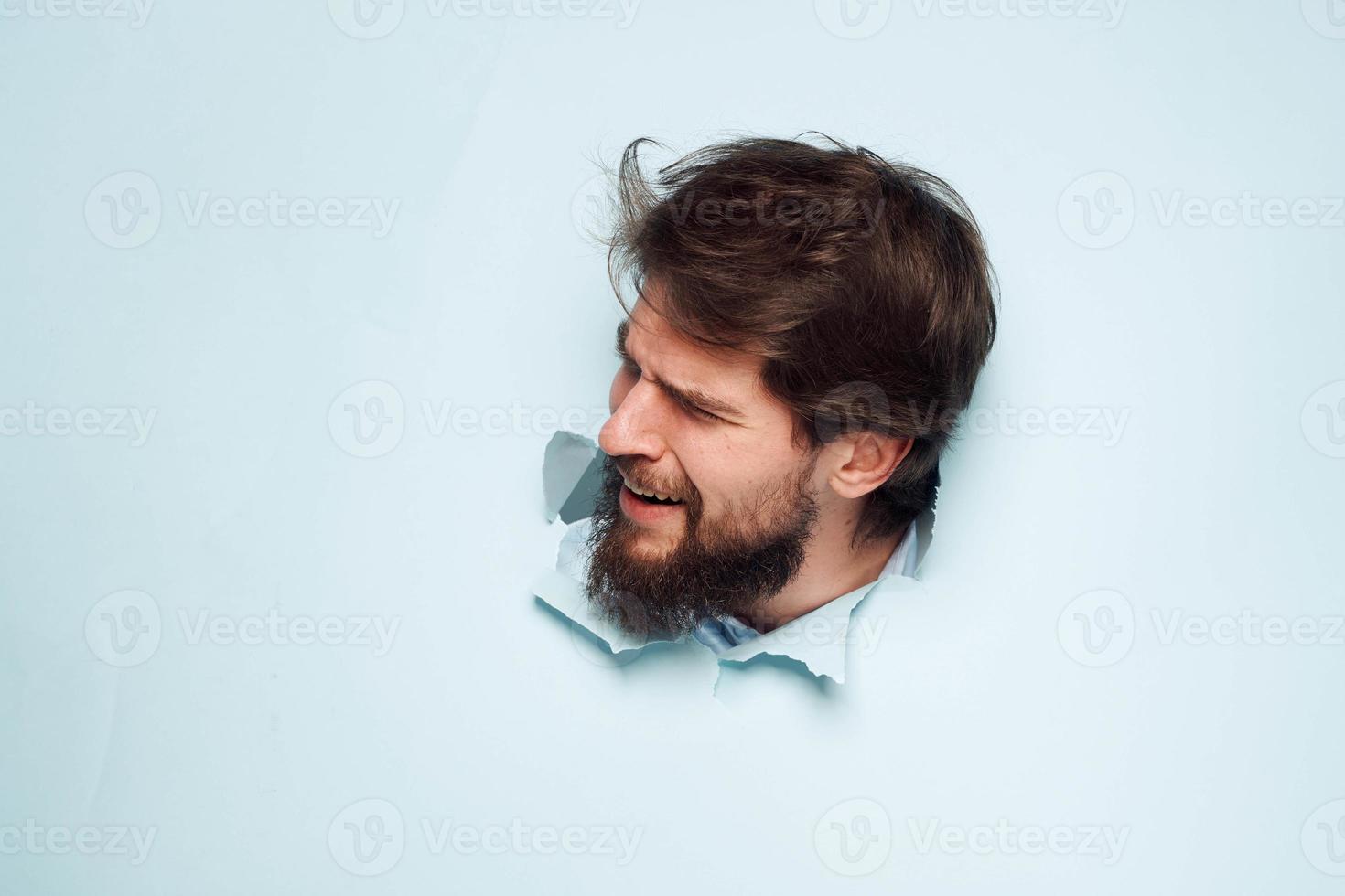 heiter Manager Büro Unterlagen Arbeit es ist Blau Hintergrund foto