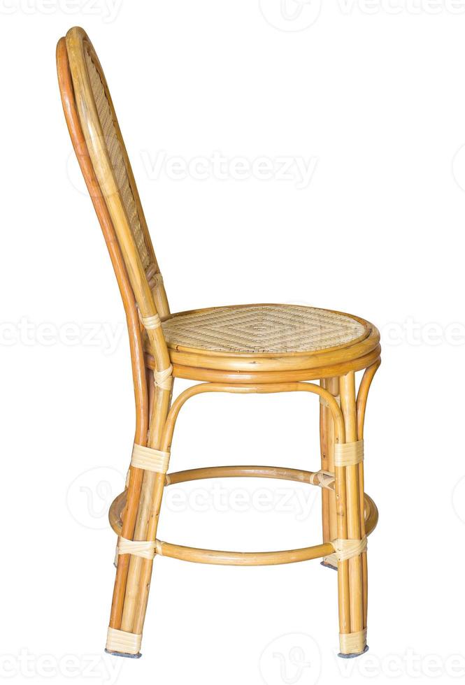 Korbweide Stühle isoliert auf Weiß mit Ausschnitt Pfad foto