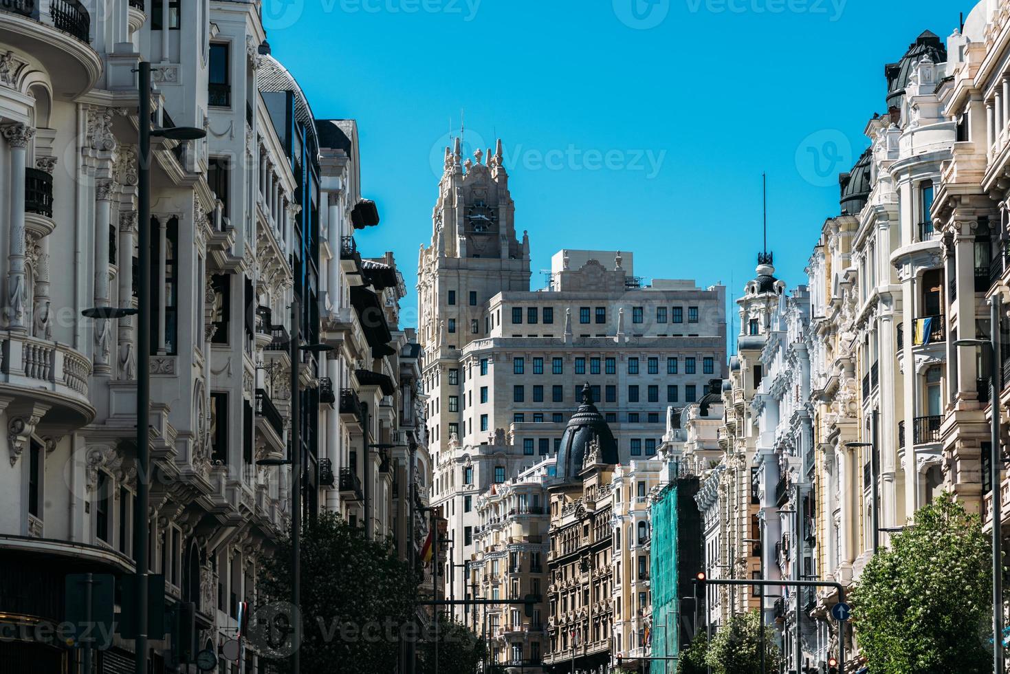 Aussicht von gran über, Main Einkaufen Straße im Madrid, Spanien foto