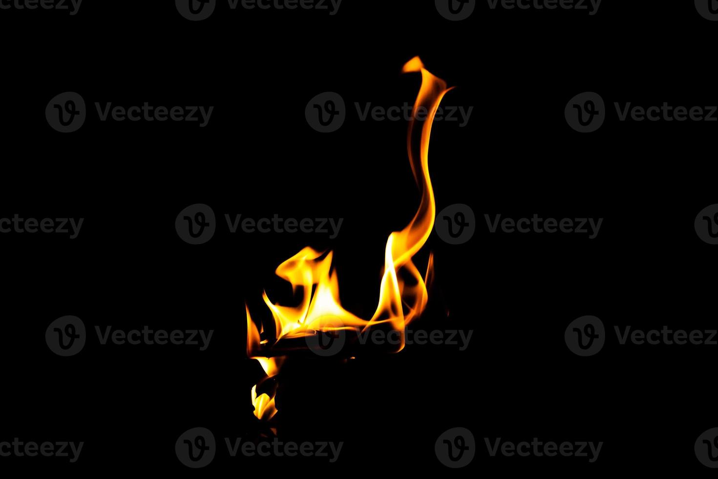 Feuer Flamme Textur. Brennmaterial Hintergrund. Brenneffektmuster. Flammen- und Fackeltapete. Hitze und Dunst Kulisse. foto