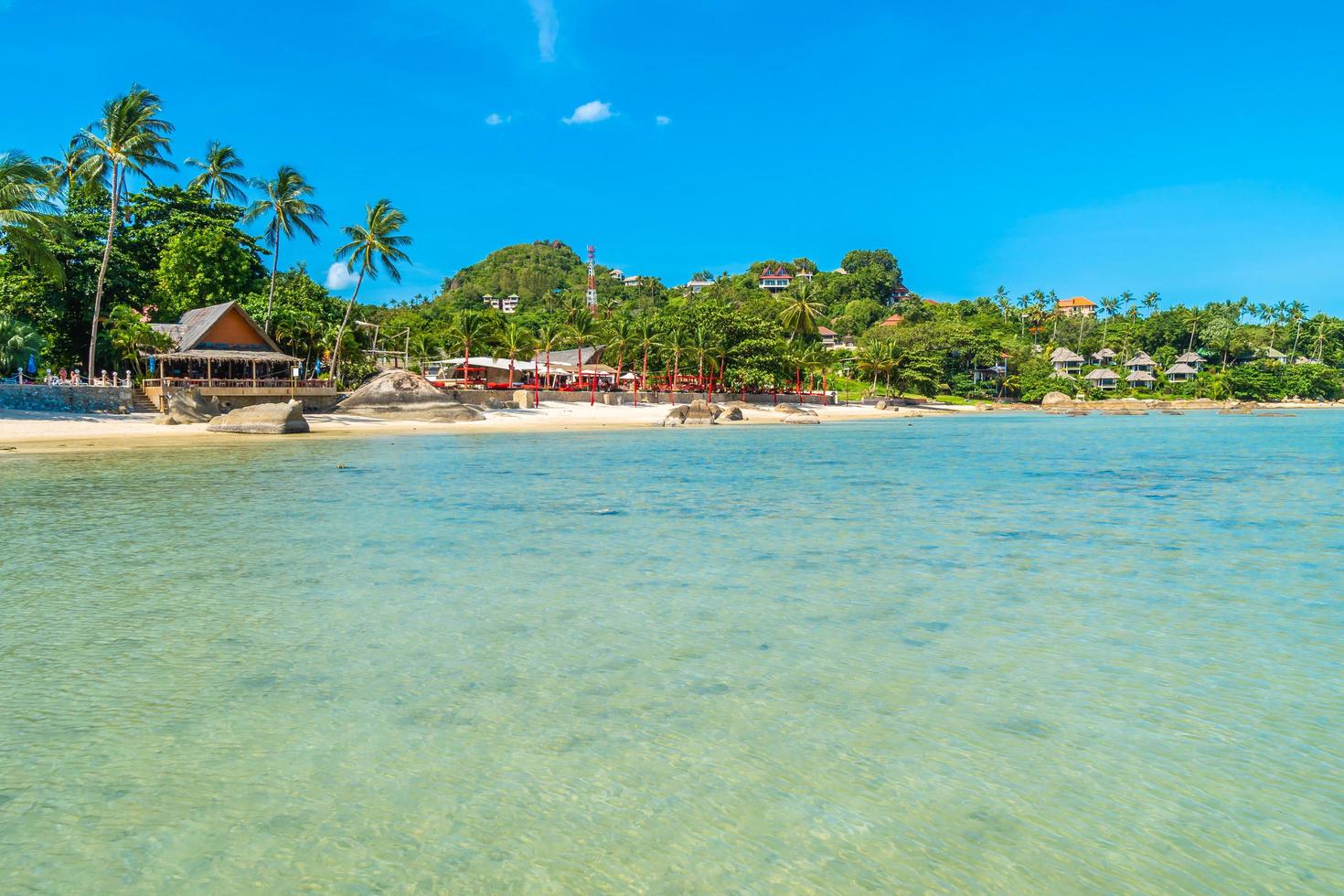 schöner tropischer Strand foto