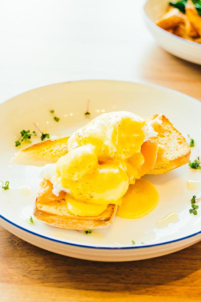 Eier Benedikt mit Lachs foto